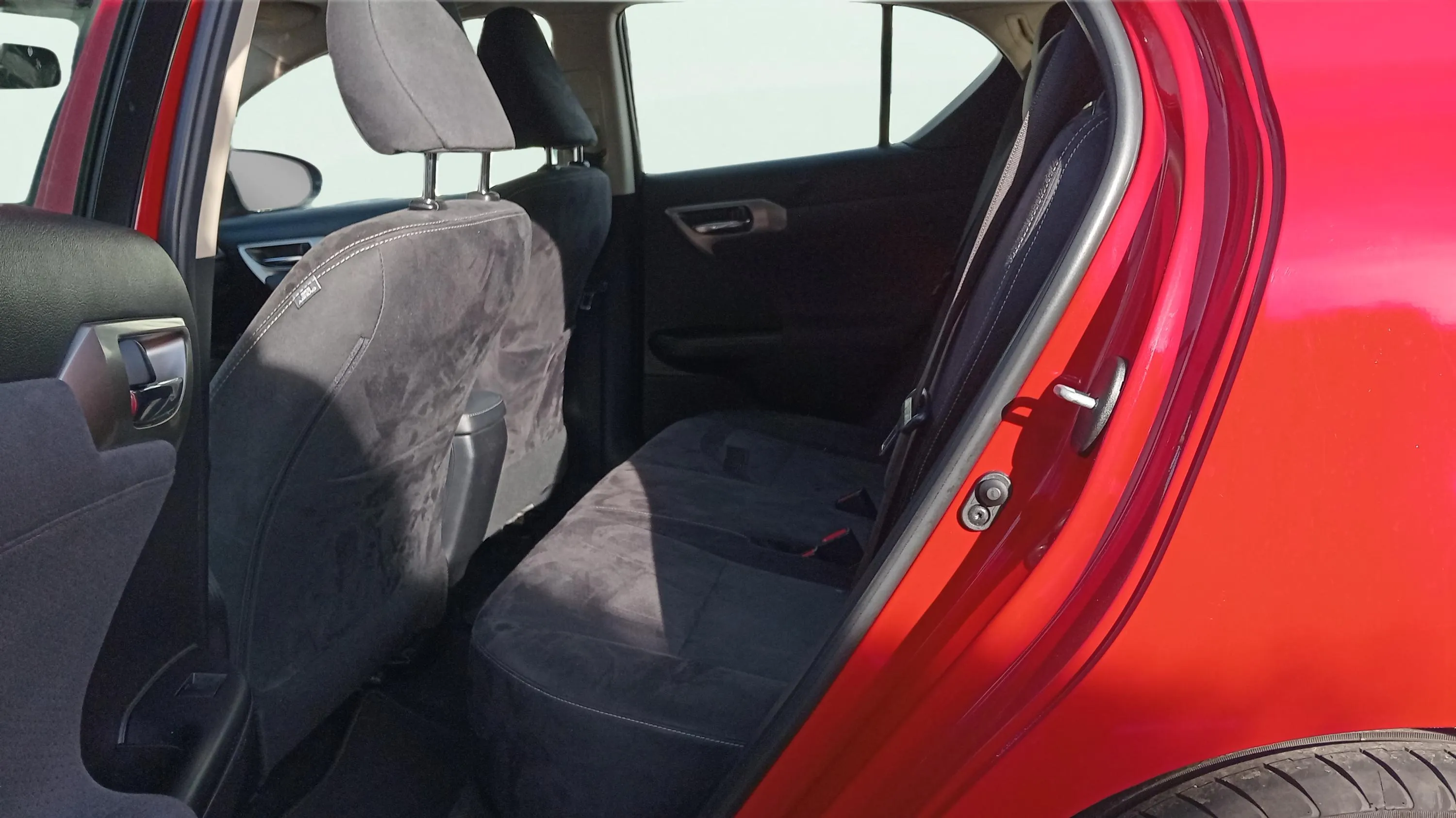 Lexus CT CT200H - foto 17