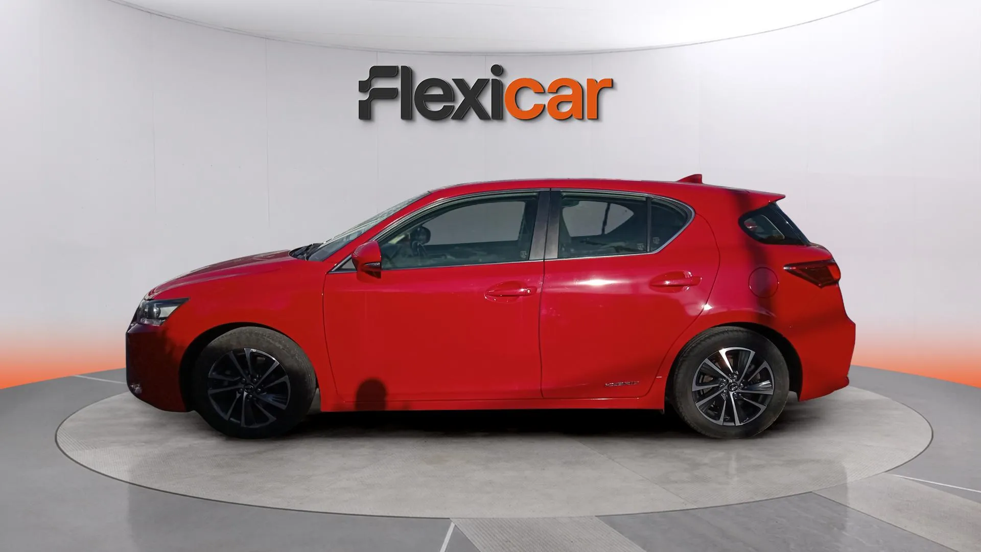 Lexus CT CT200H - foto 31