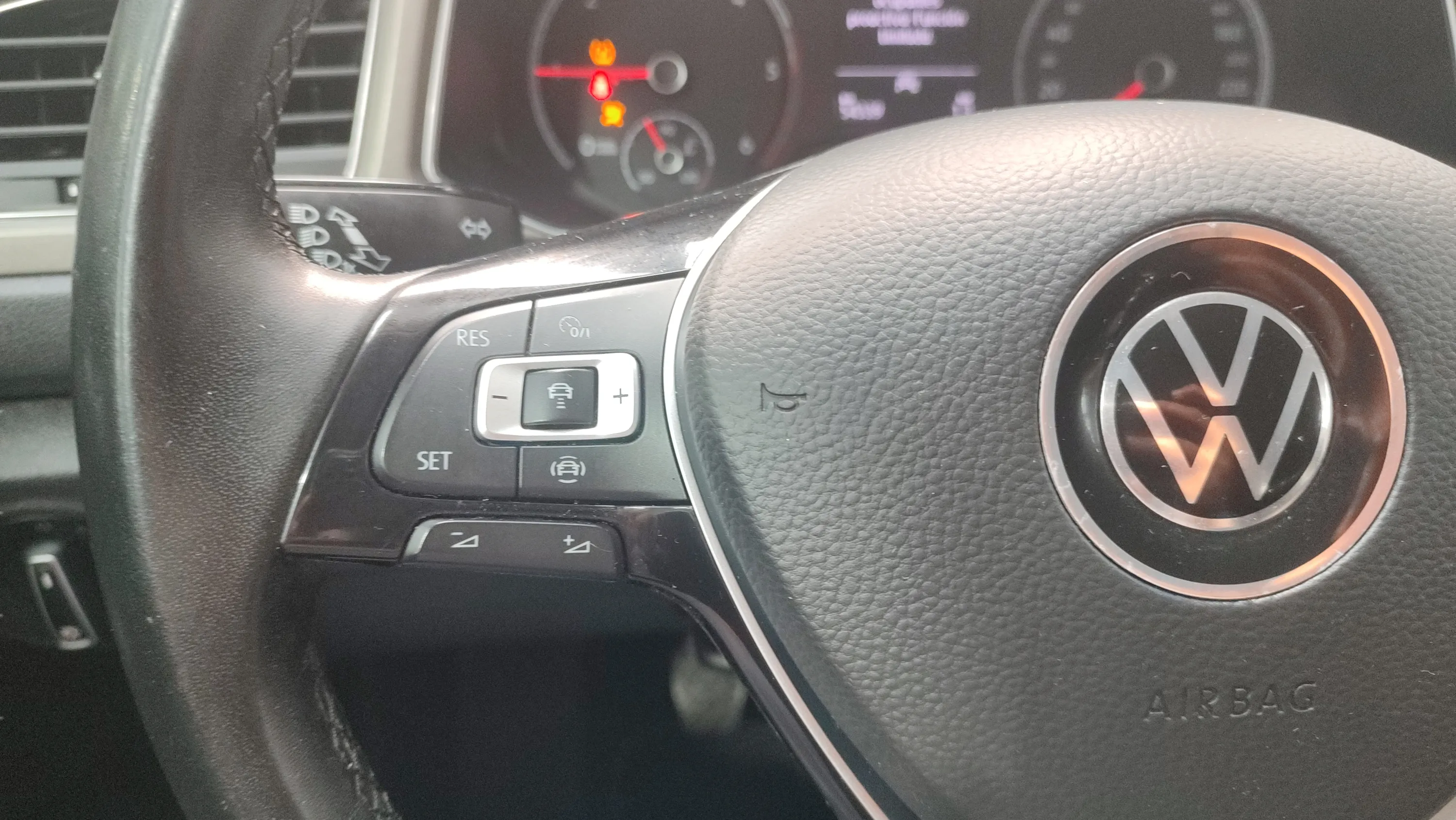 Volkswagen T-Roc Advance 2.0 TDI - foto 12