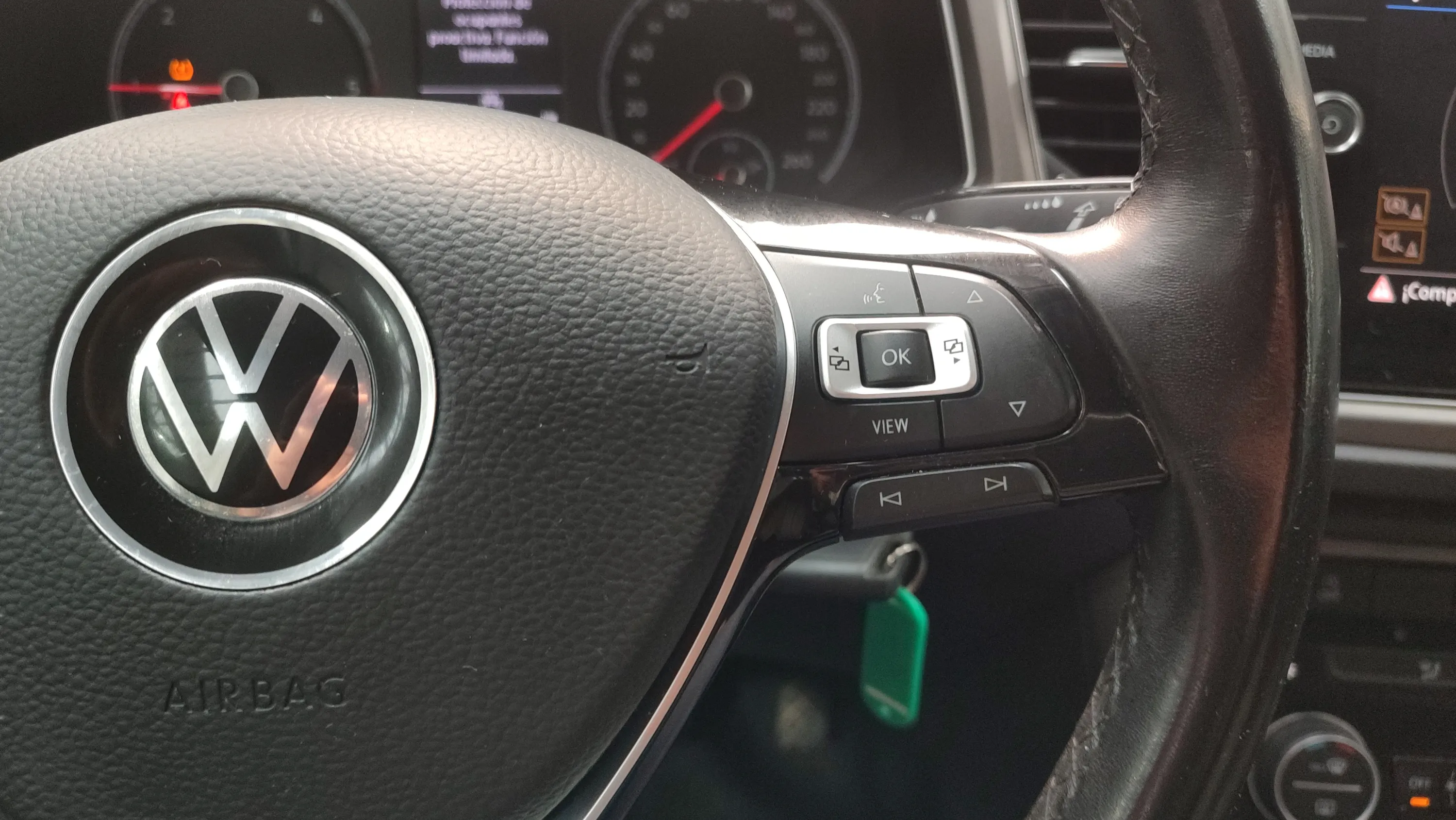 Volkswagen T-Roc Advance 2.0 TDI - foto 13