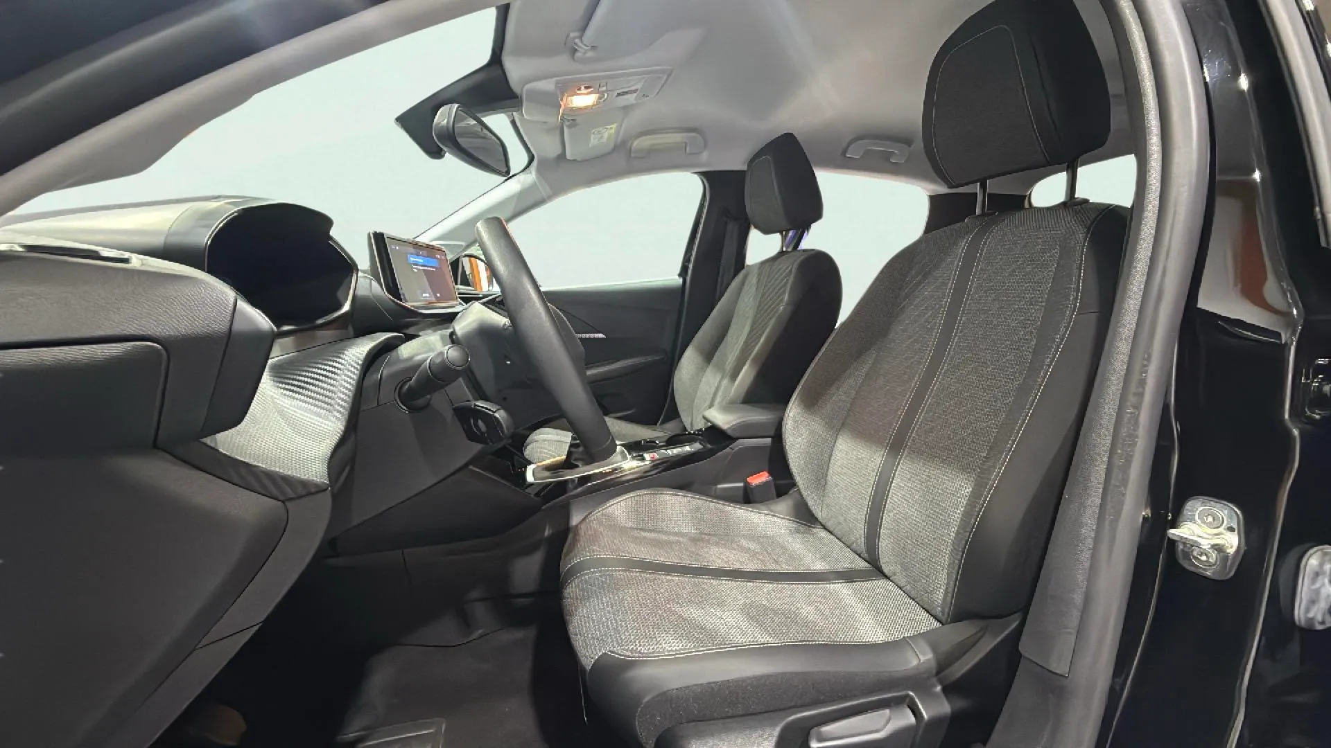 Peugeot 208 Allure Gasolina 100 - foto 10