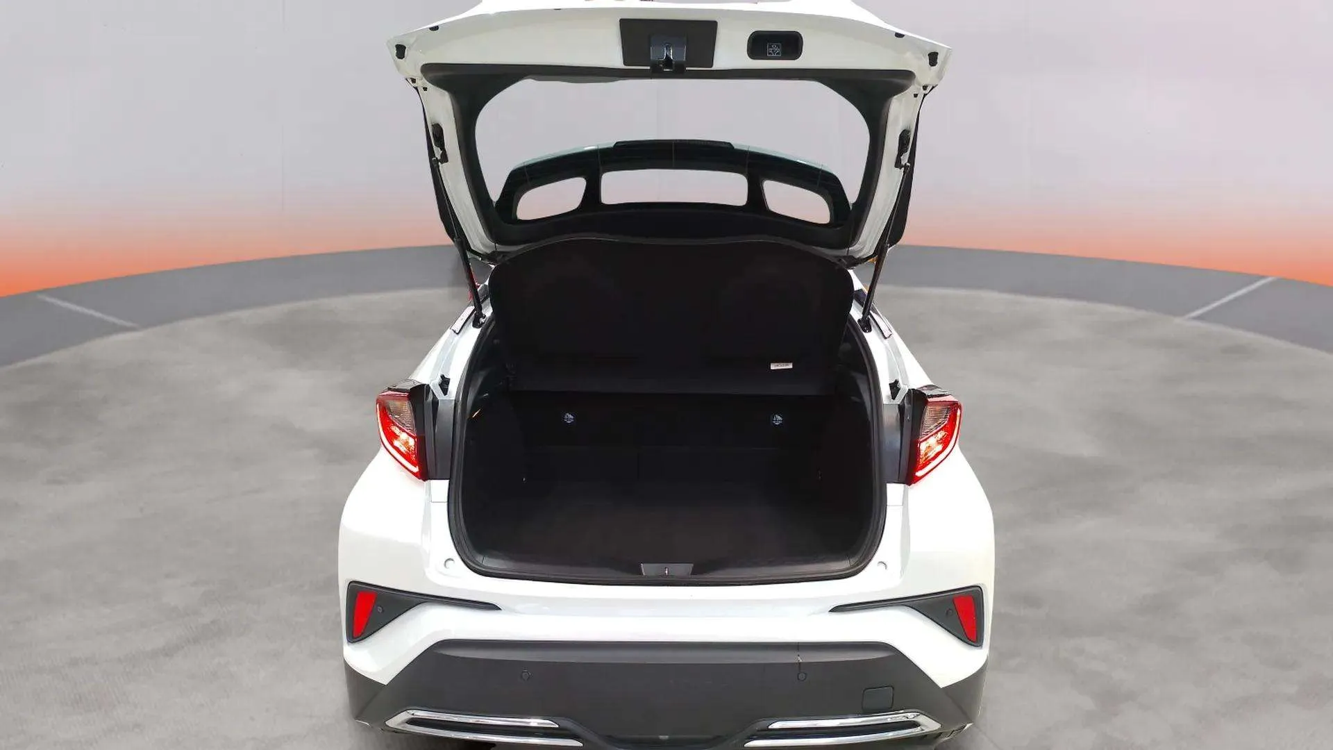 Toyota C-HR 2.0 180H Advance - foto 16