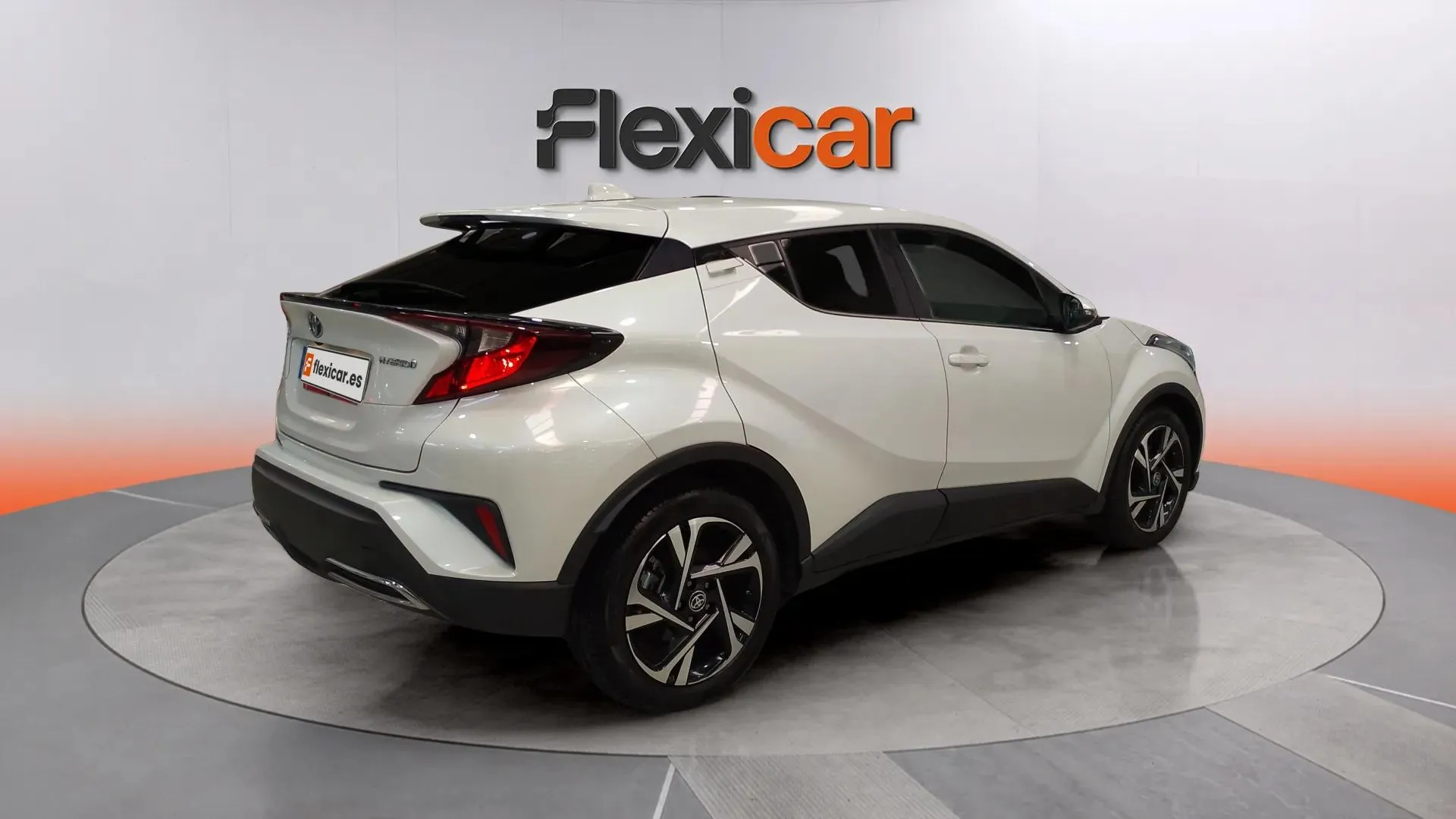 Toyota C-HR 2.0 180H Advance - foto 4