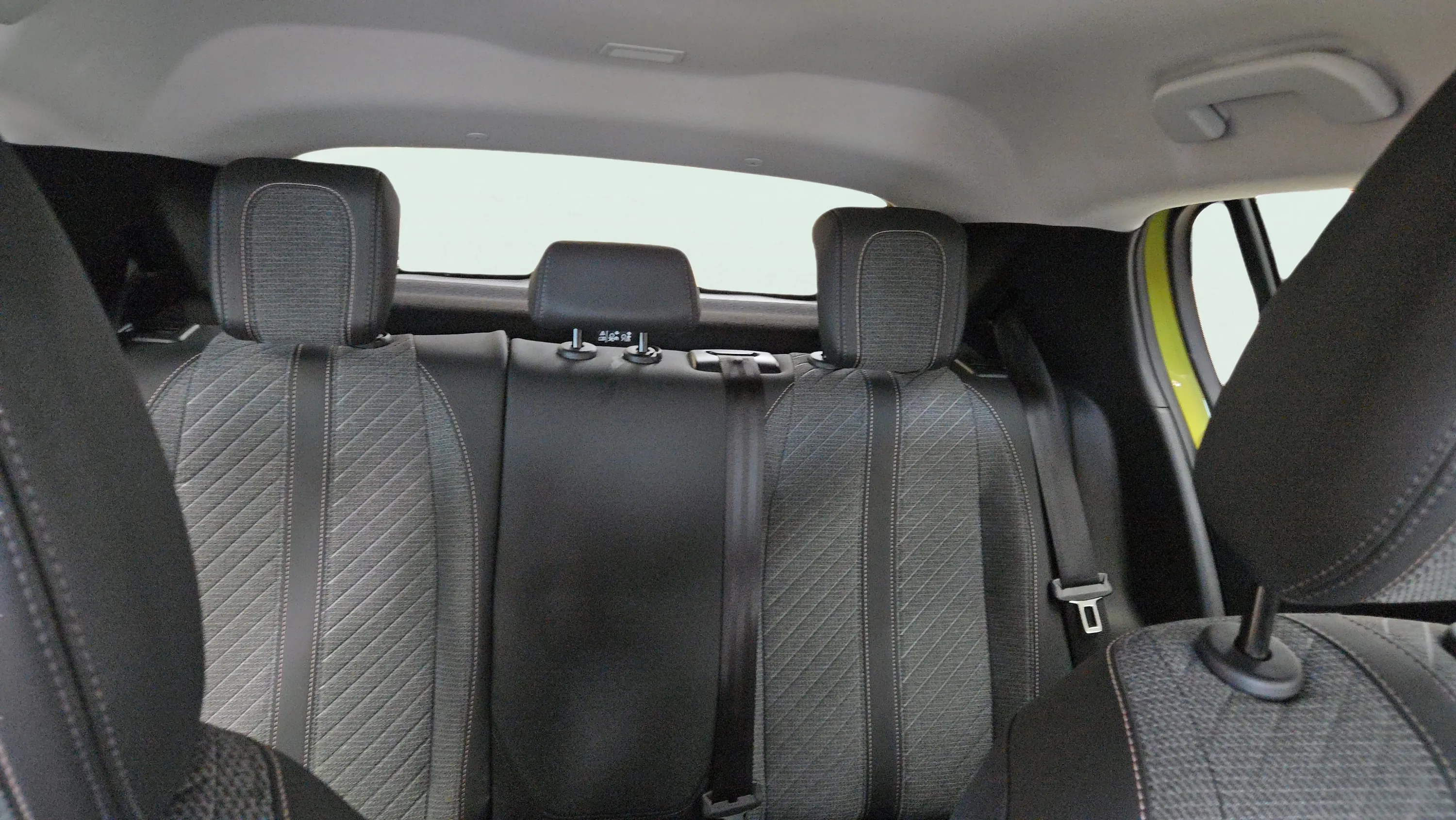 Peugeot 208 Allure Gasolina 100 - foto 13