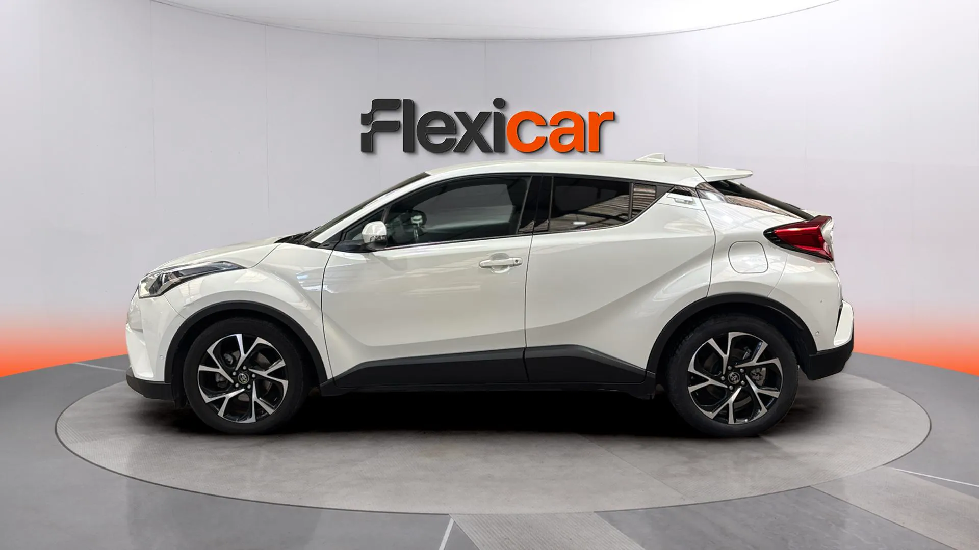 Toyota C-HR 1.8 125H Advance - foto 4