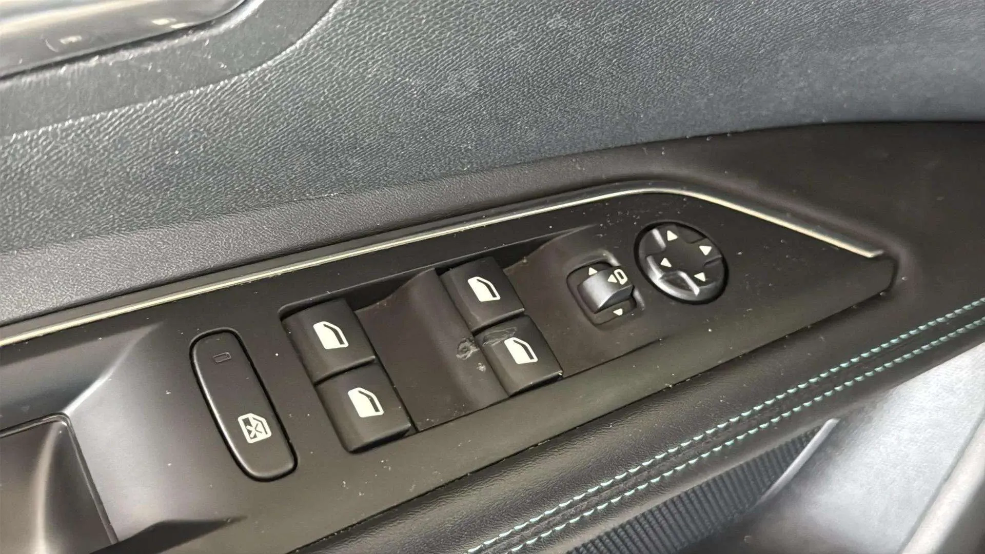 Peugeot 3008 225 e-EAT8 Allure Pack - foto 15