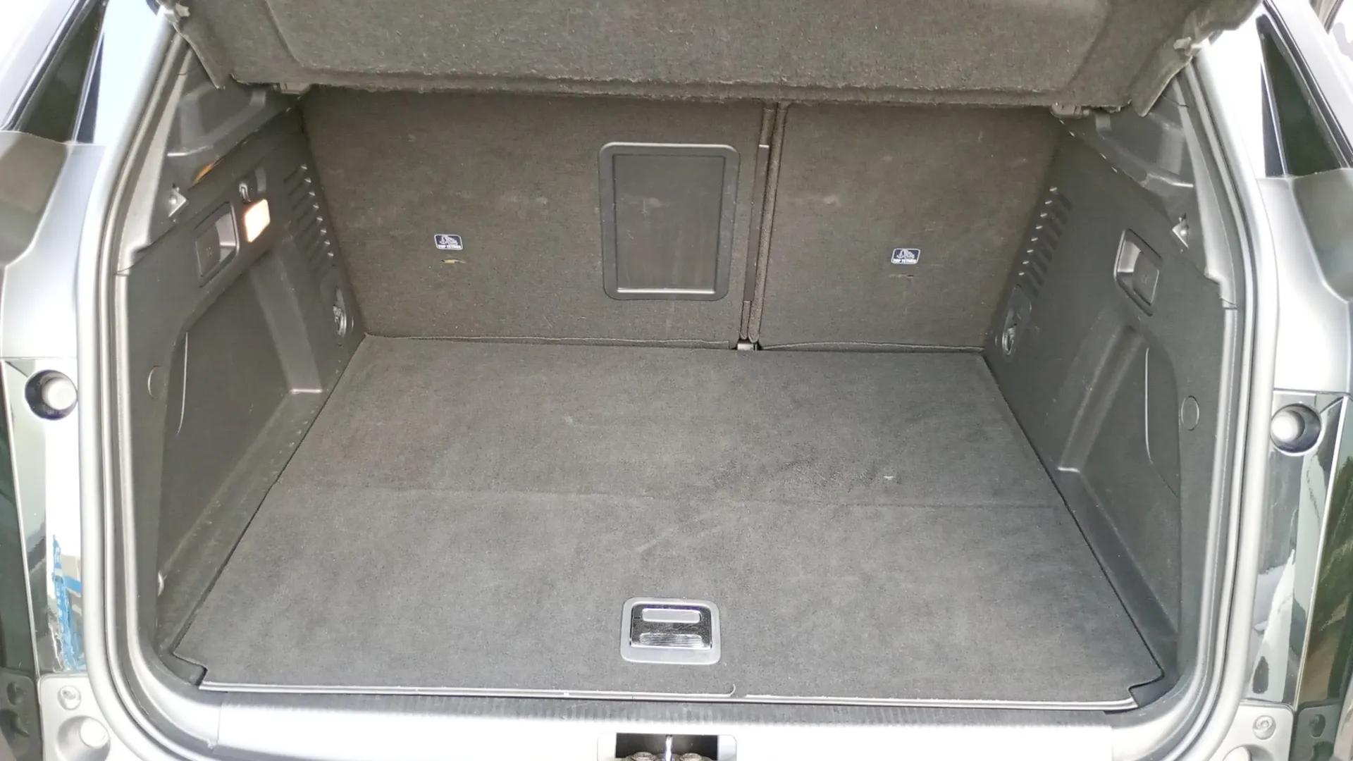 Peugeot 3008 180 e-EAT8 Allure Pack - foto 16