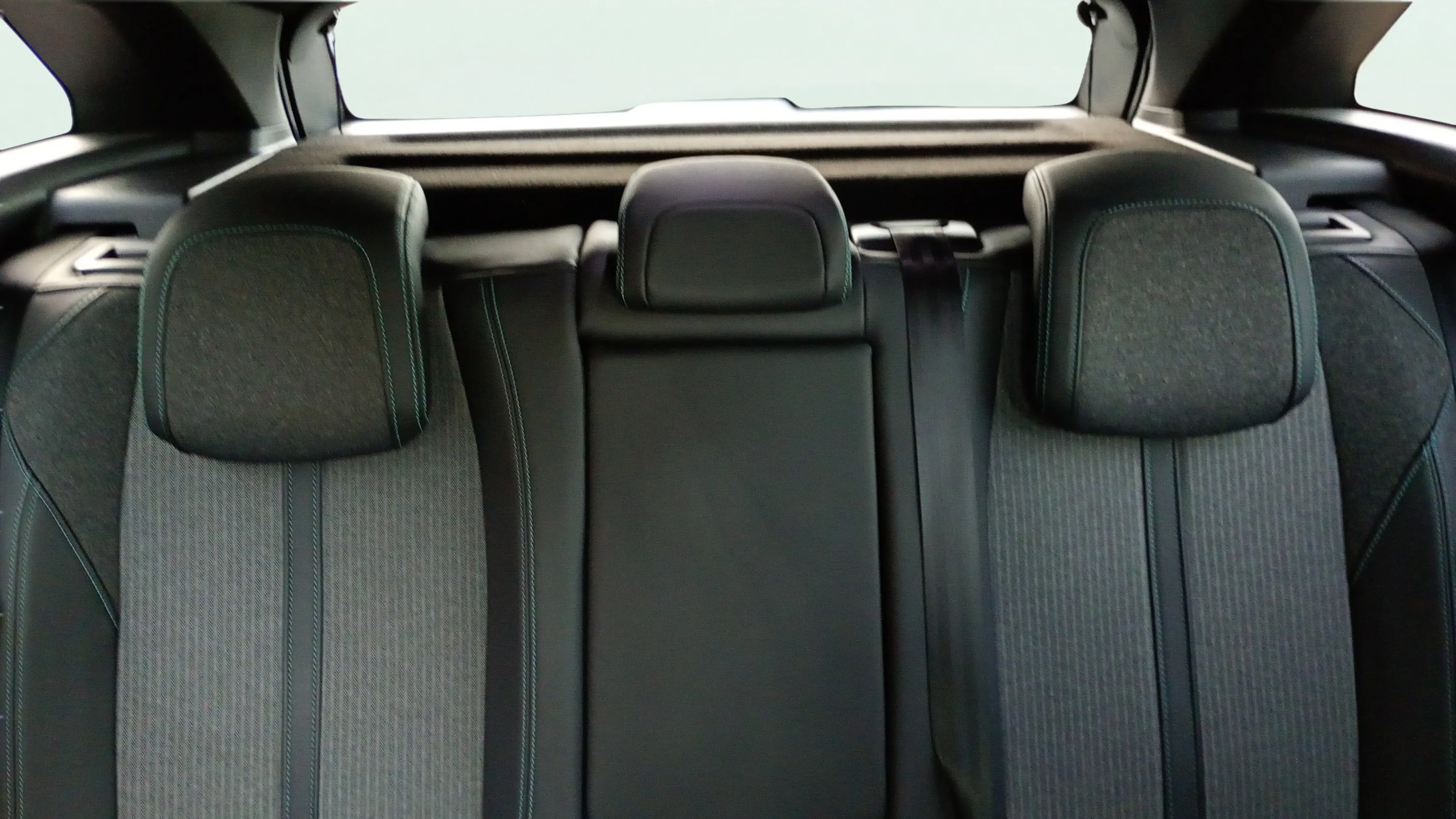 Peugeot 3008 180 e-EAT8 Allure Pack - foto 15