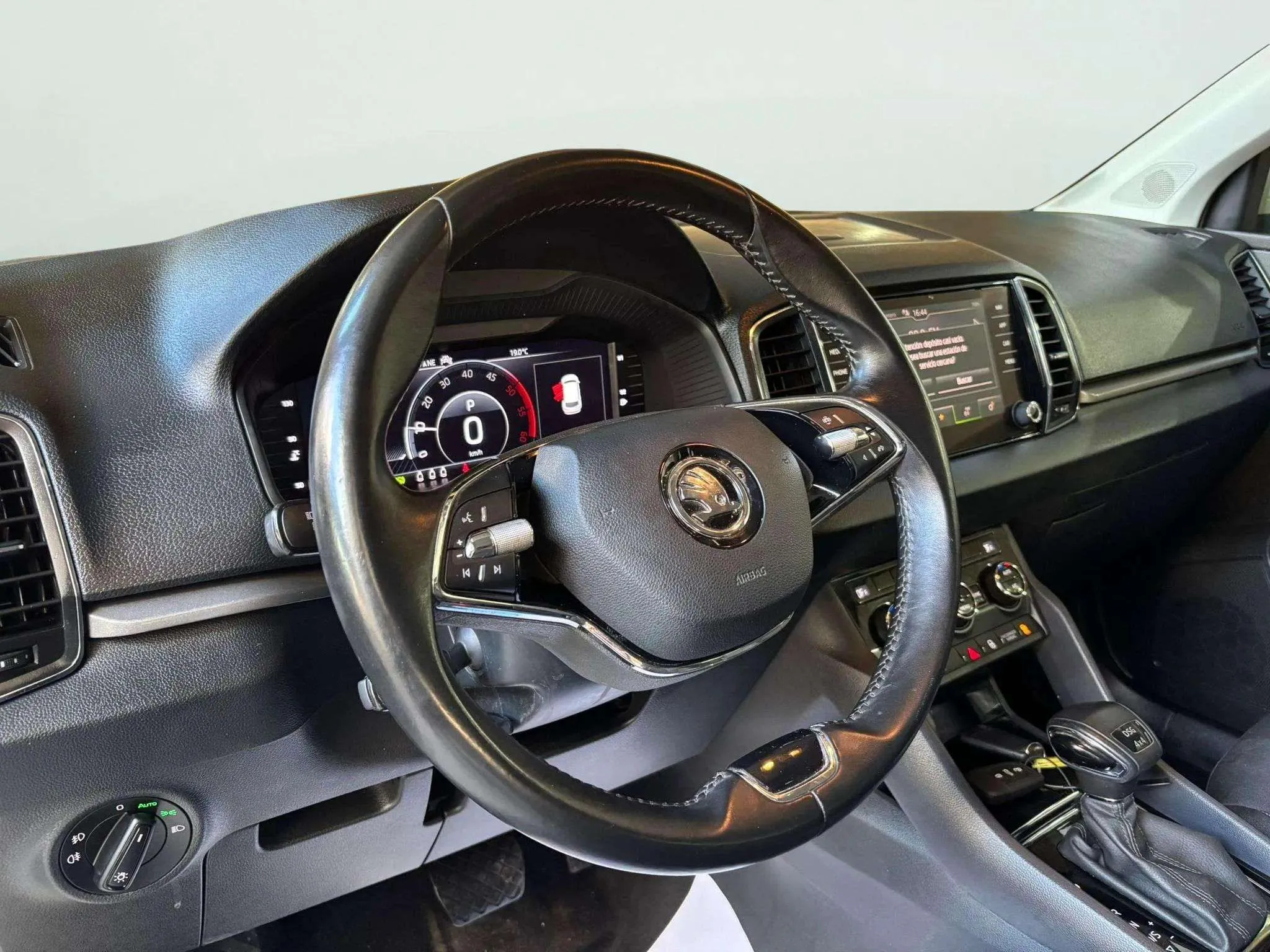 Škoda Karoq 2.0 TDI DSG 4x4 Ambition - foto 9