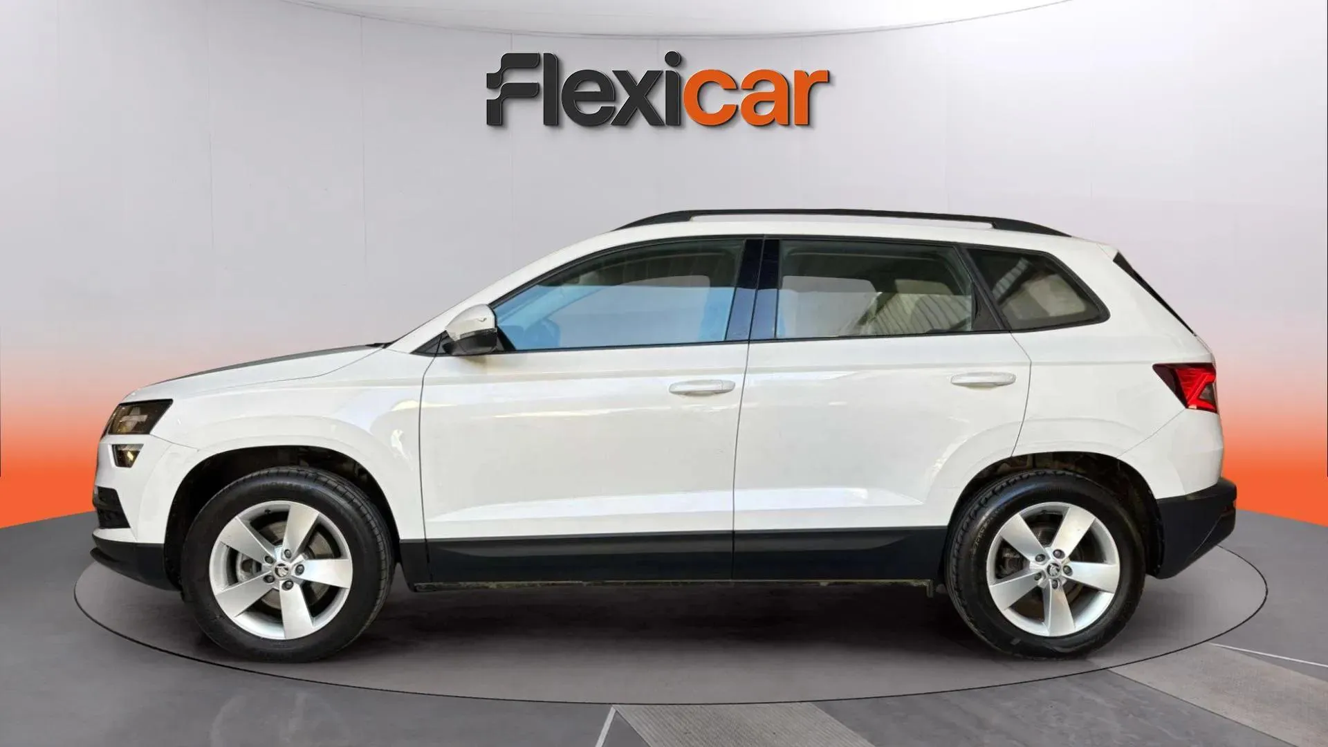 Škoda Karoq 2.0 TDI DSG 4x4 Ambition - foto 6