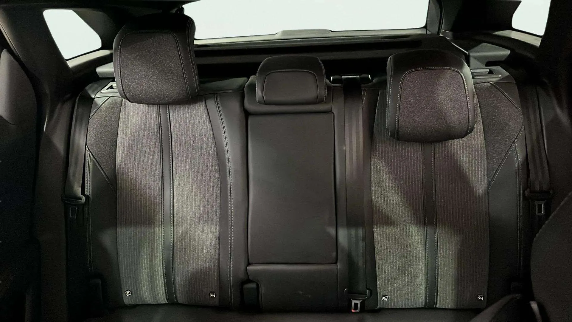 Peugeot 3008 225 e-EAT8 Allure Pack - foto 15