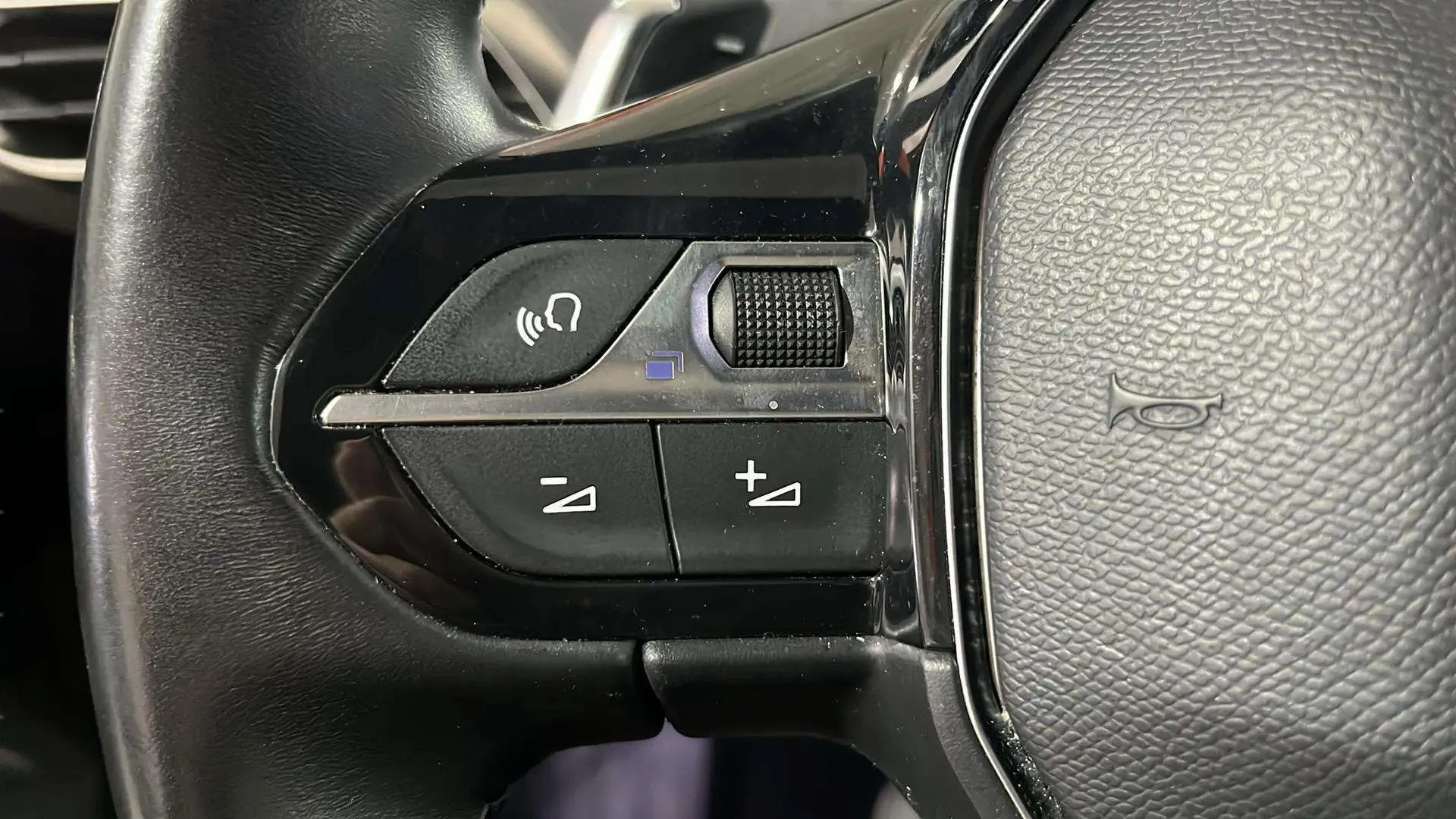 Peugeot 3008 225 e-EAT8 Allure Pack - foto 19
