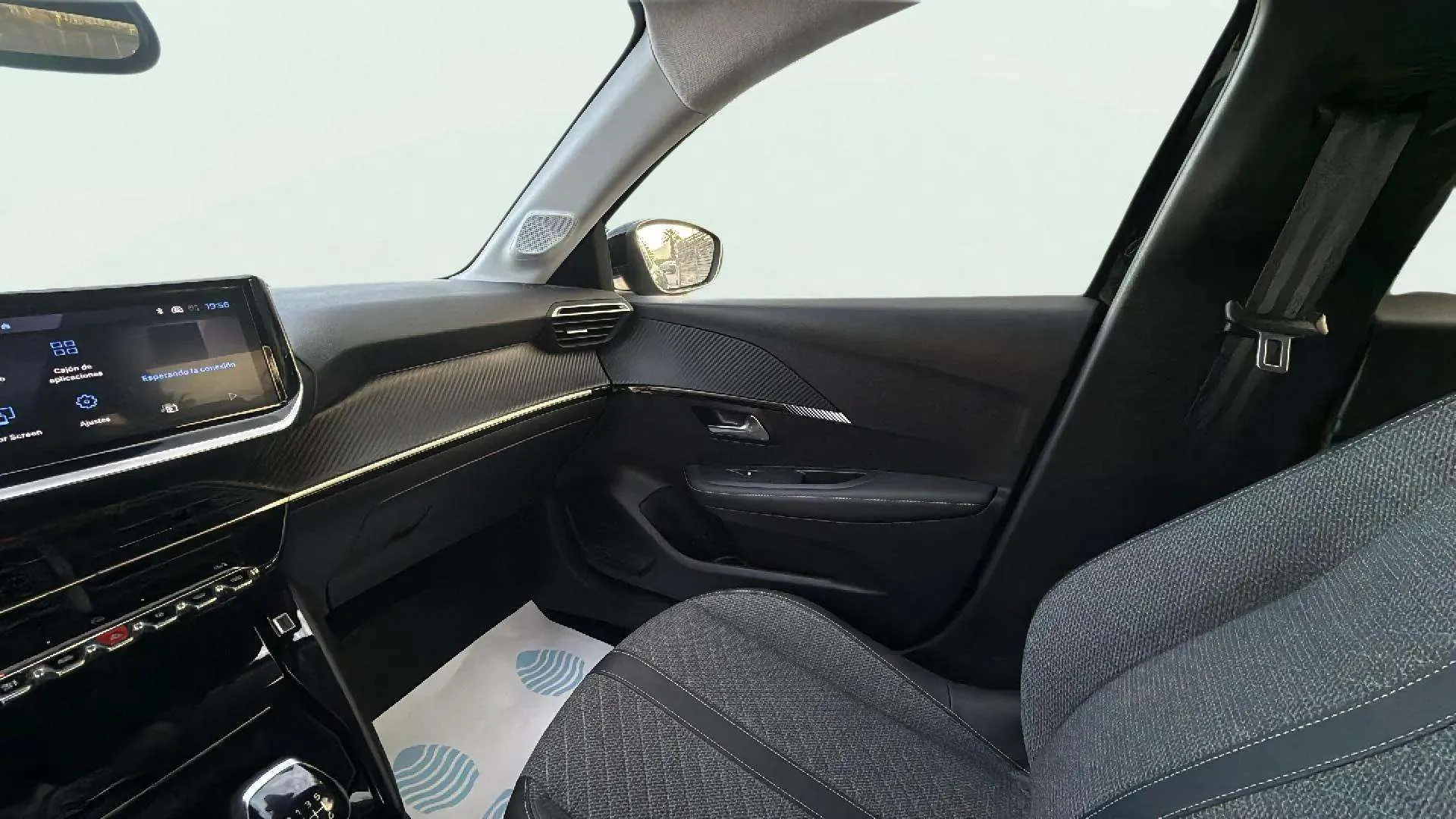 Peugeot 208 Allure Gasolina 100 - foto 15