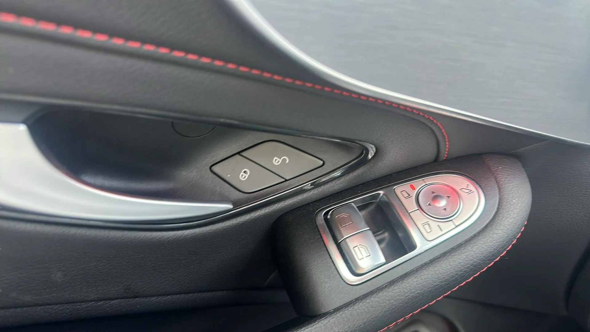 Mercedes-Benz Clase C Coupé C 220 d - foto 23