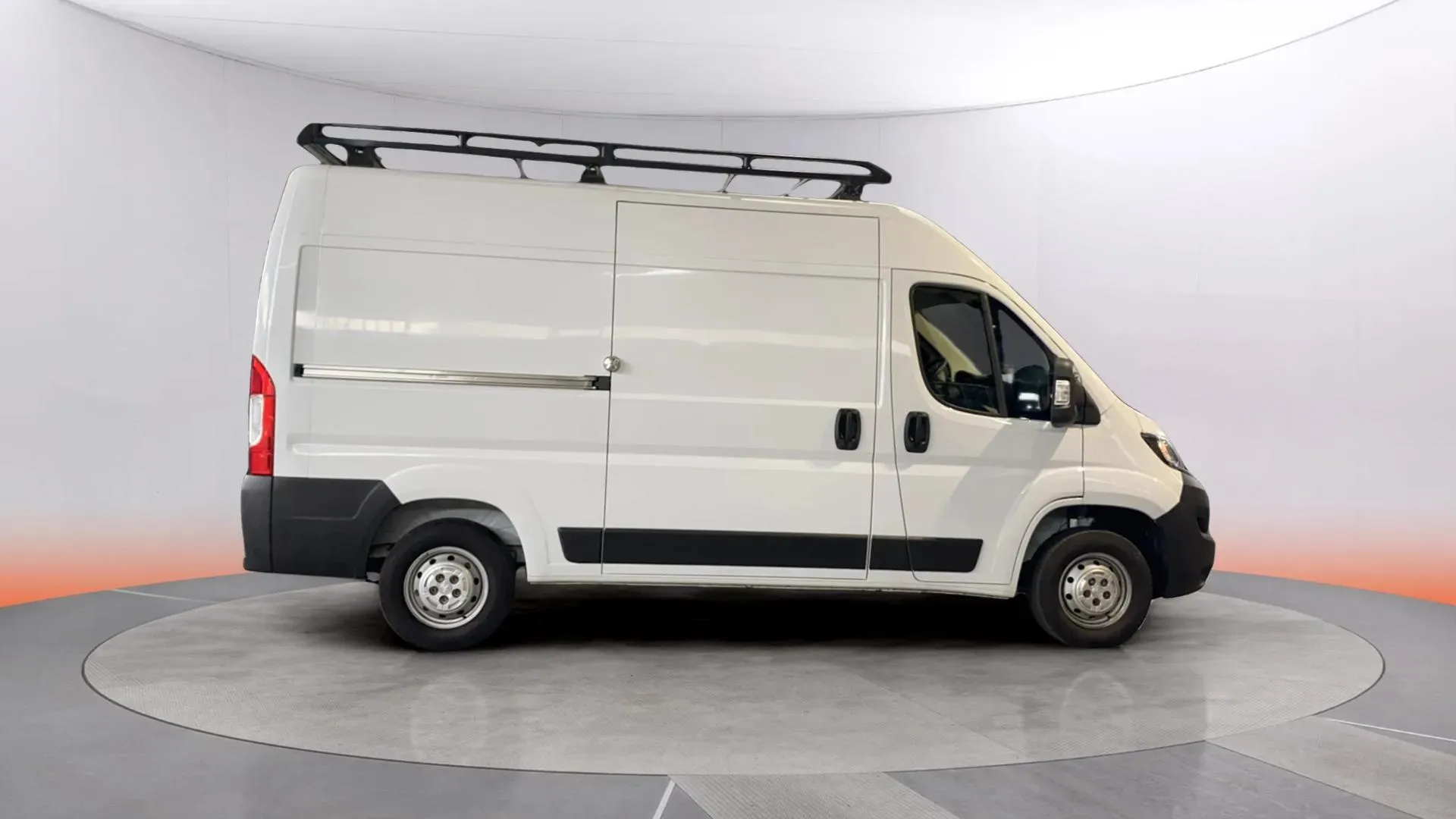 Peugeot Boxer 335 L2 H2 Bhdi M - foto 7