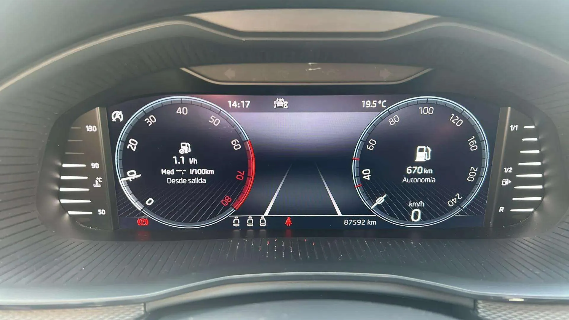 Škoda Scala 1.0 TSI Ambition - foto 12
