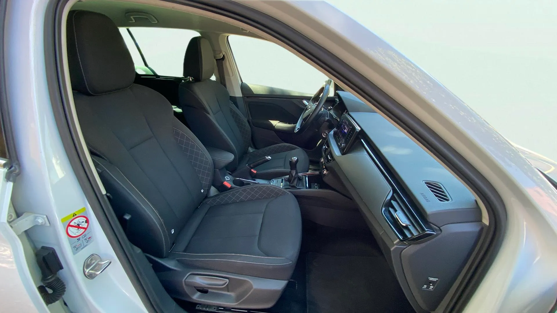 Škoda Scala 1.0 TSI Ambition - foto 16
