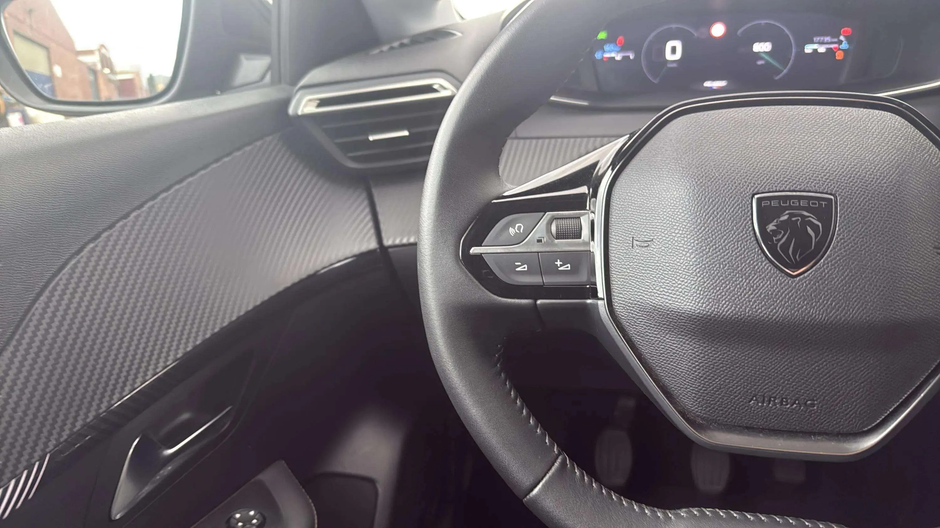 Peugeot 208 Allure Gasolina 100 - foto 18