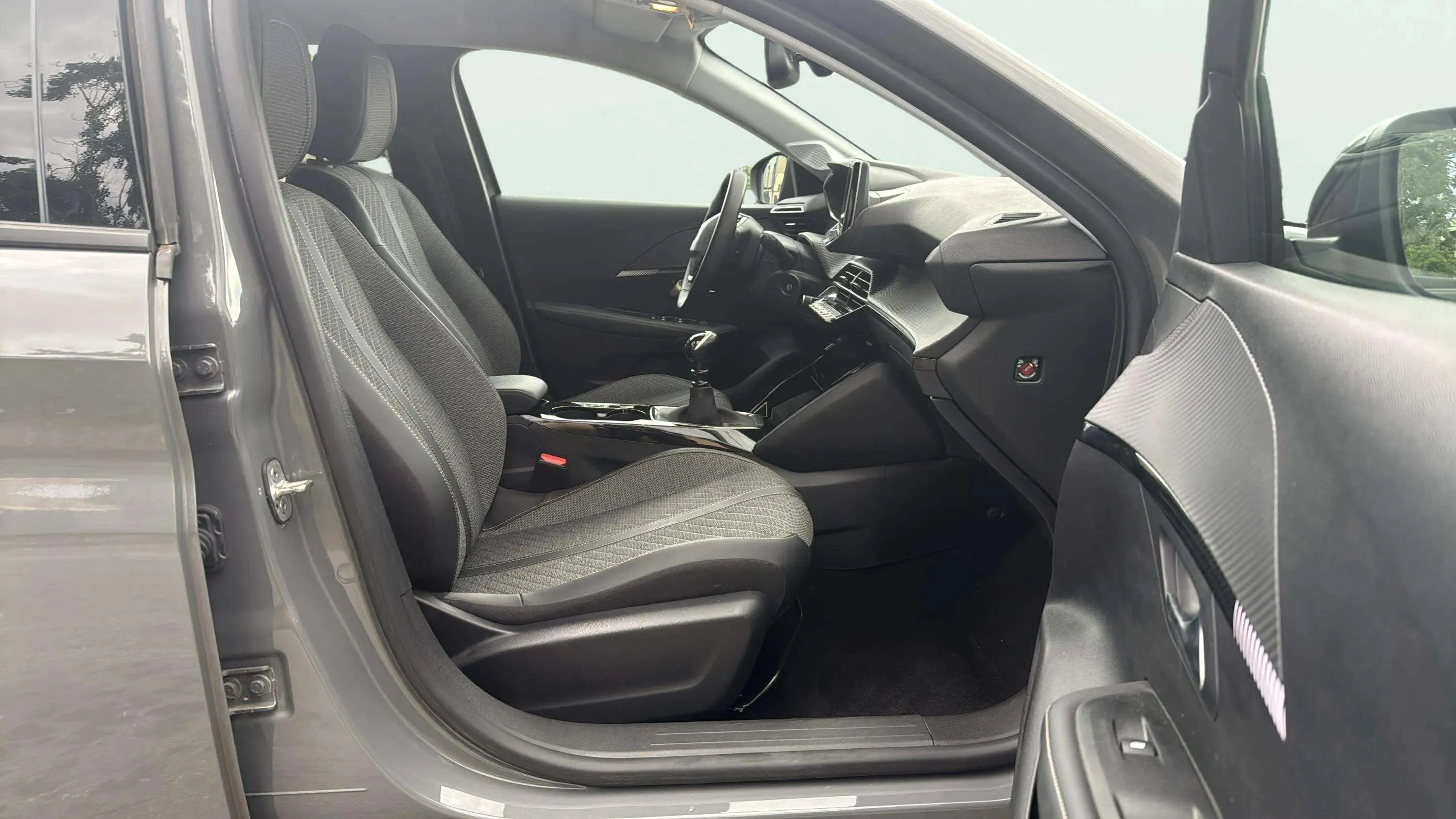 Peugeot 208 Allure Gasolina 100 - foto 11