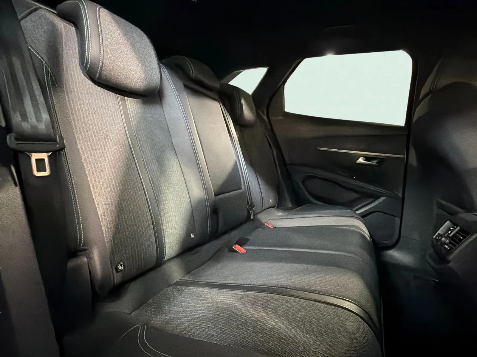 Peugeot 3008 1.2 PureTech GT - foto 18