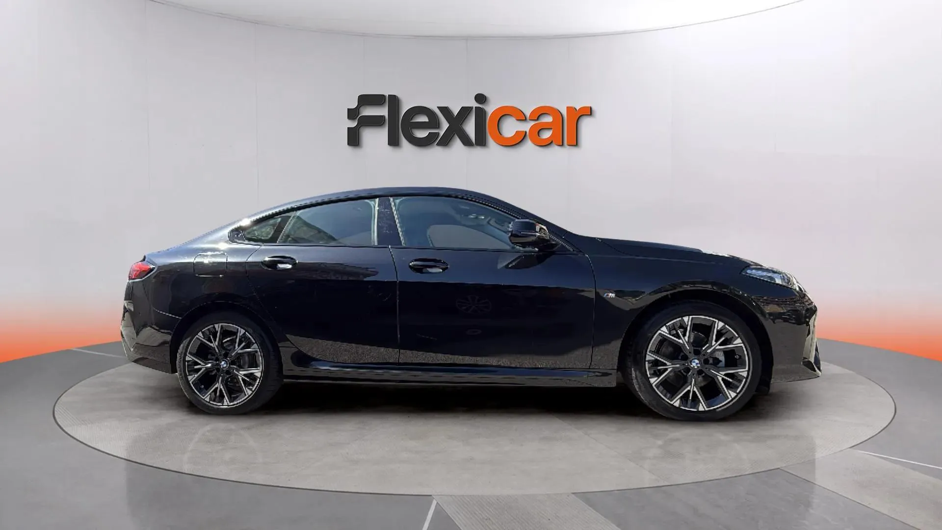 BMW Serie 2 218d Gran Coupe - foto 4
