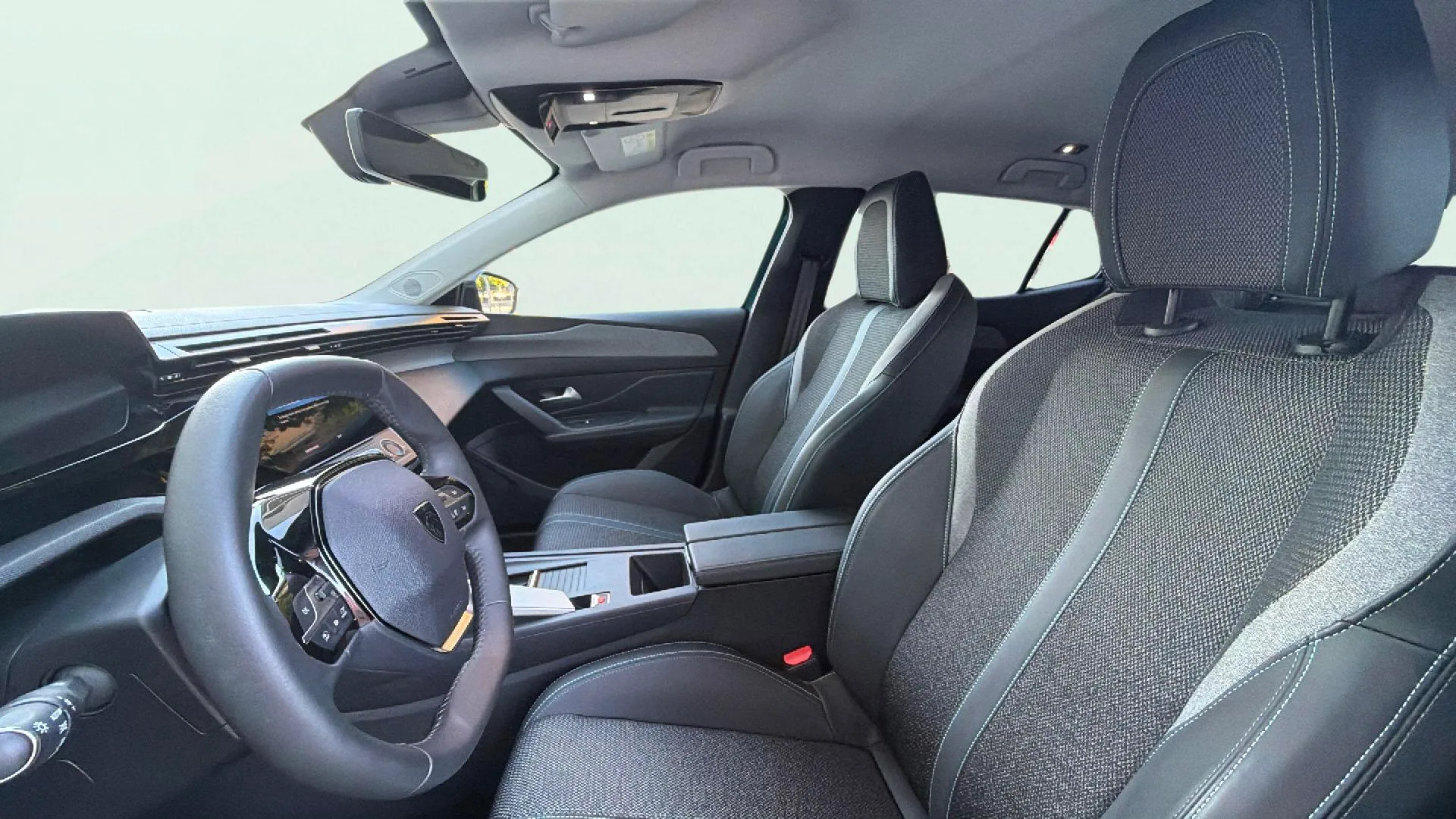 Peugeot 408 Allure Hybrid 145 eDCS6 - foto 11