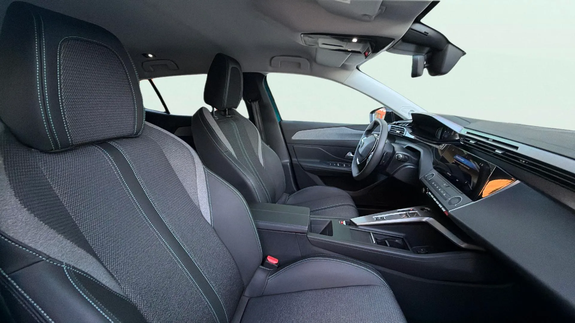 Peugeot 408 Allure Hybrid 145 eDCS6 - foto 13