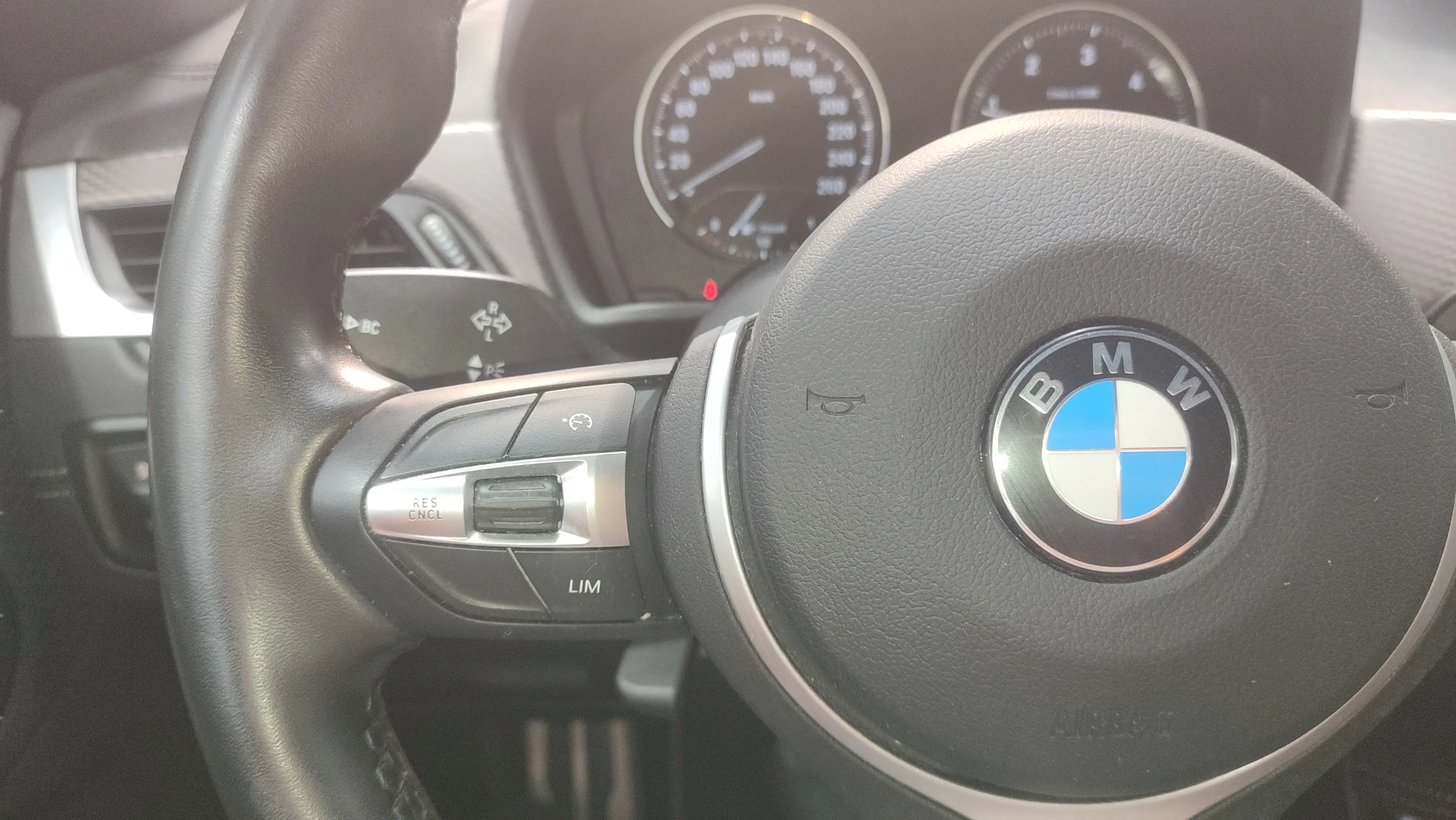 BMW X2 sDrive20dA - foto 13