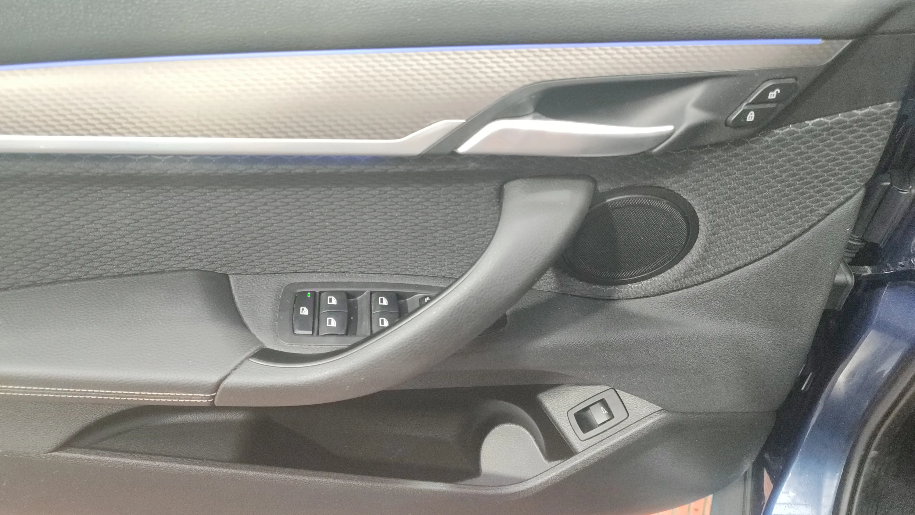 BMW X2 sDrive20dA - foto 21