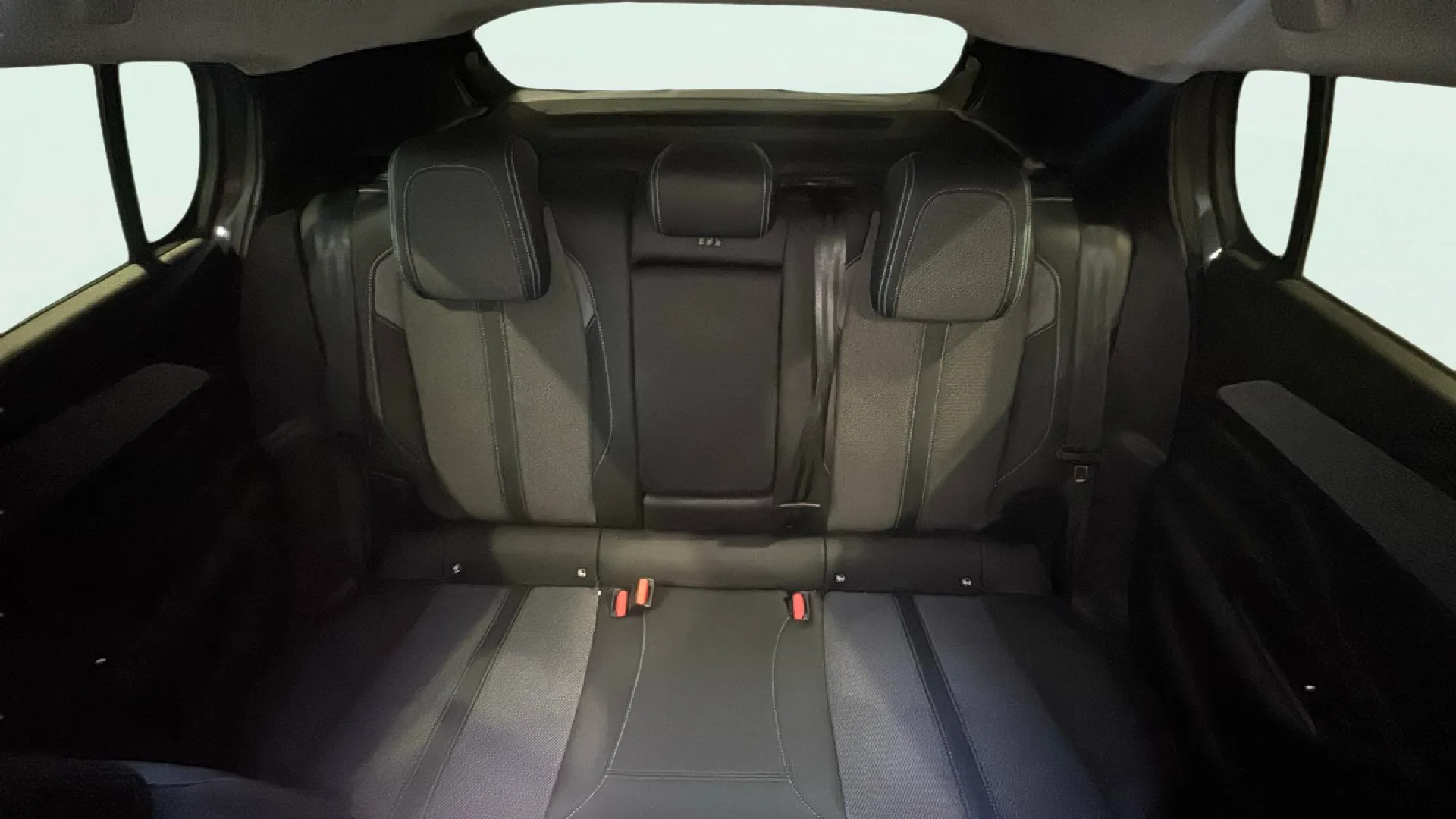 Peugeot 308 Allure PureTech 130 - foto 21