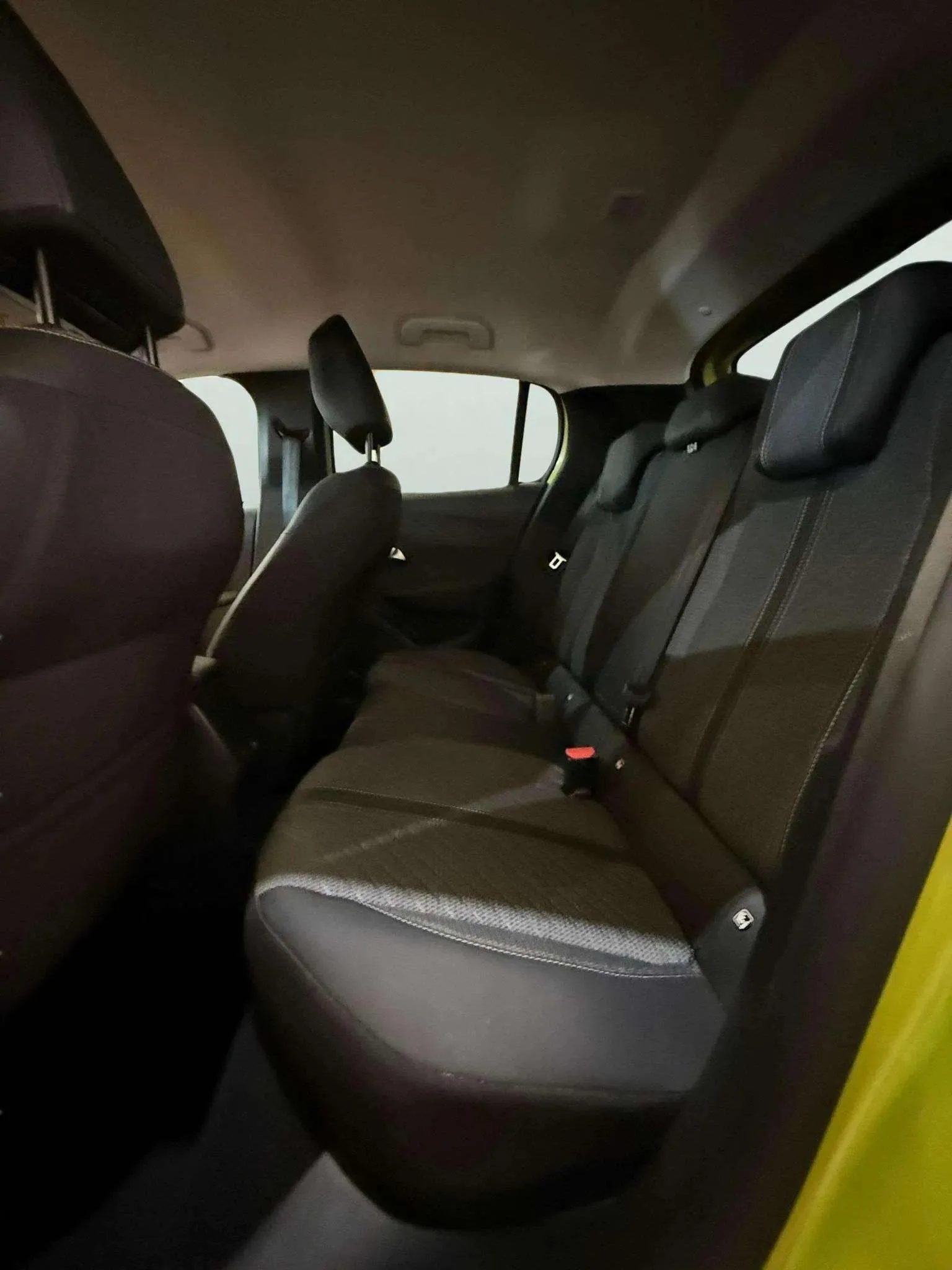 Peugeot 208 Allure Gasolina 100 - foto 10
