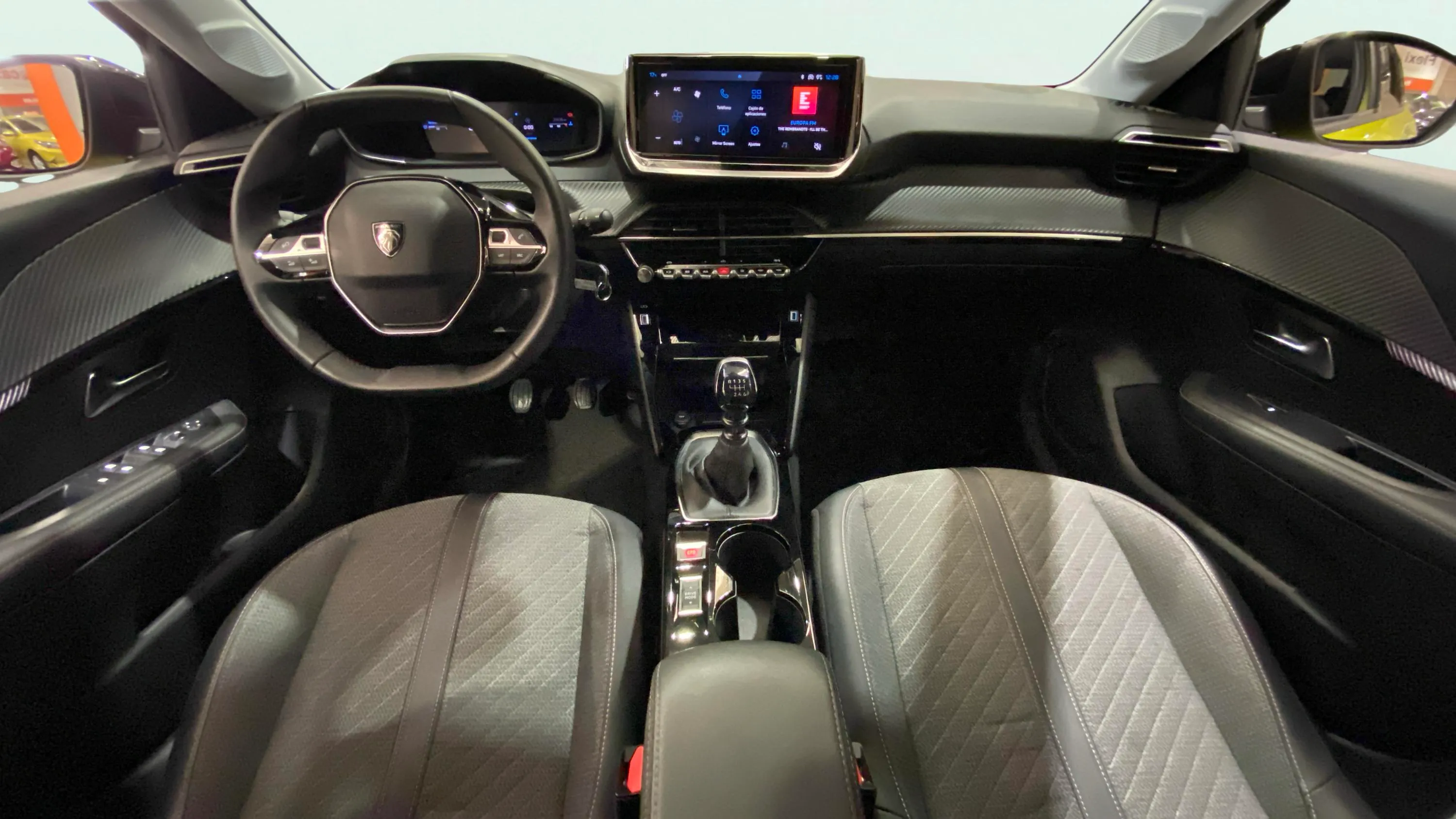 Peugeot 208 Allure Gasolina 100 - foto 13