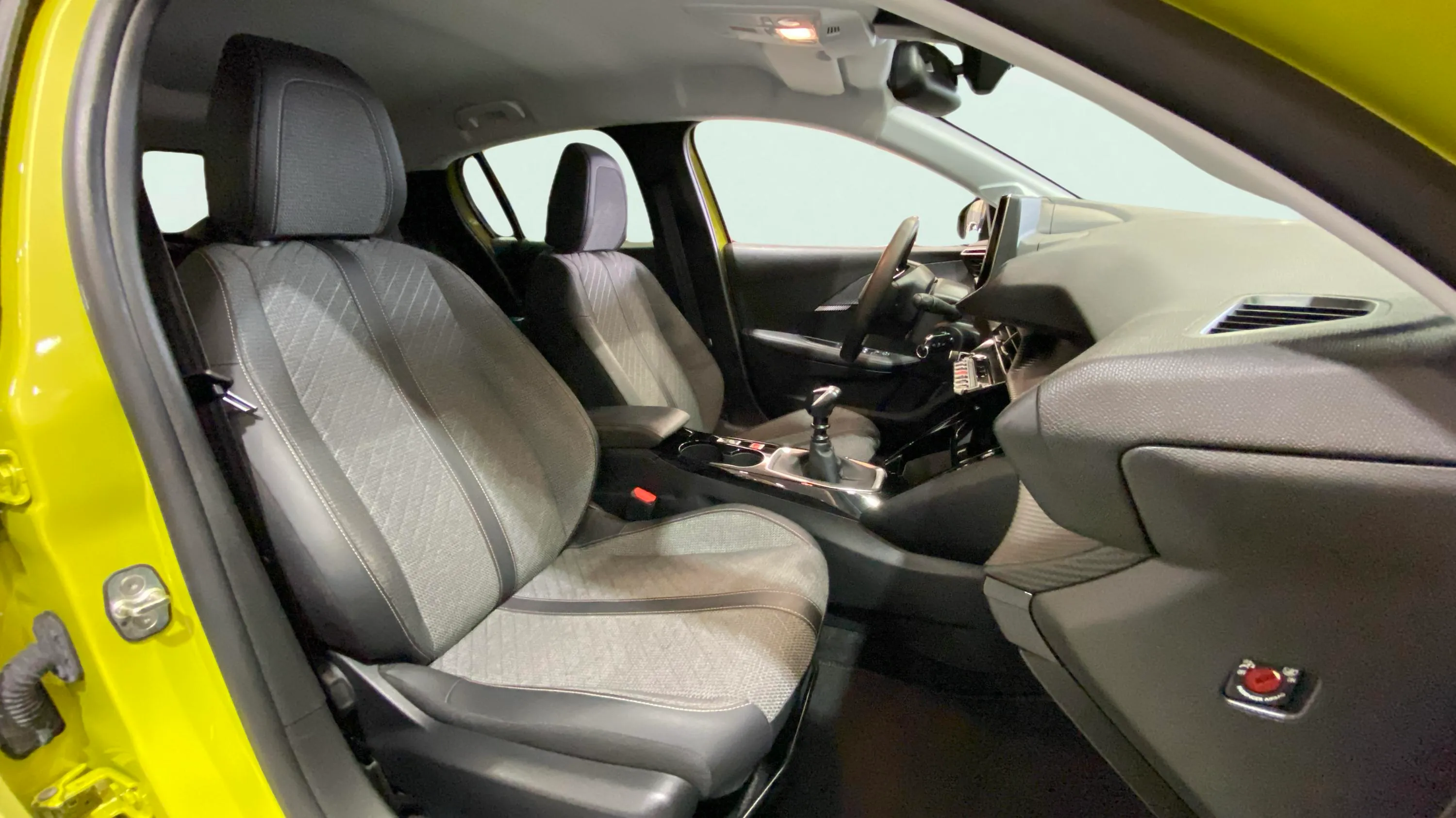 Peugeot 208 Allure Gasolina 100 - foto 11