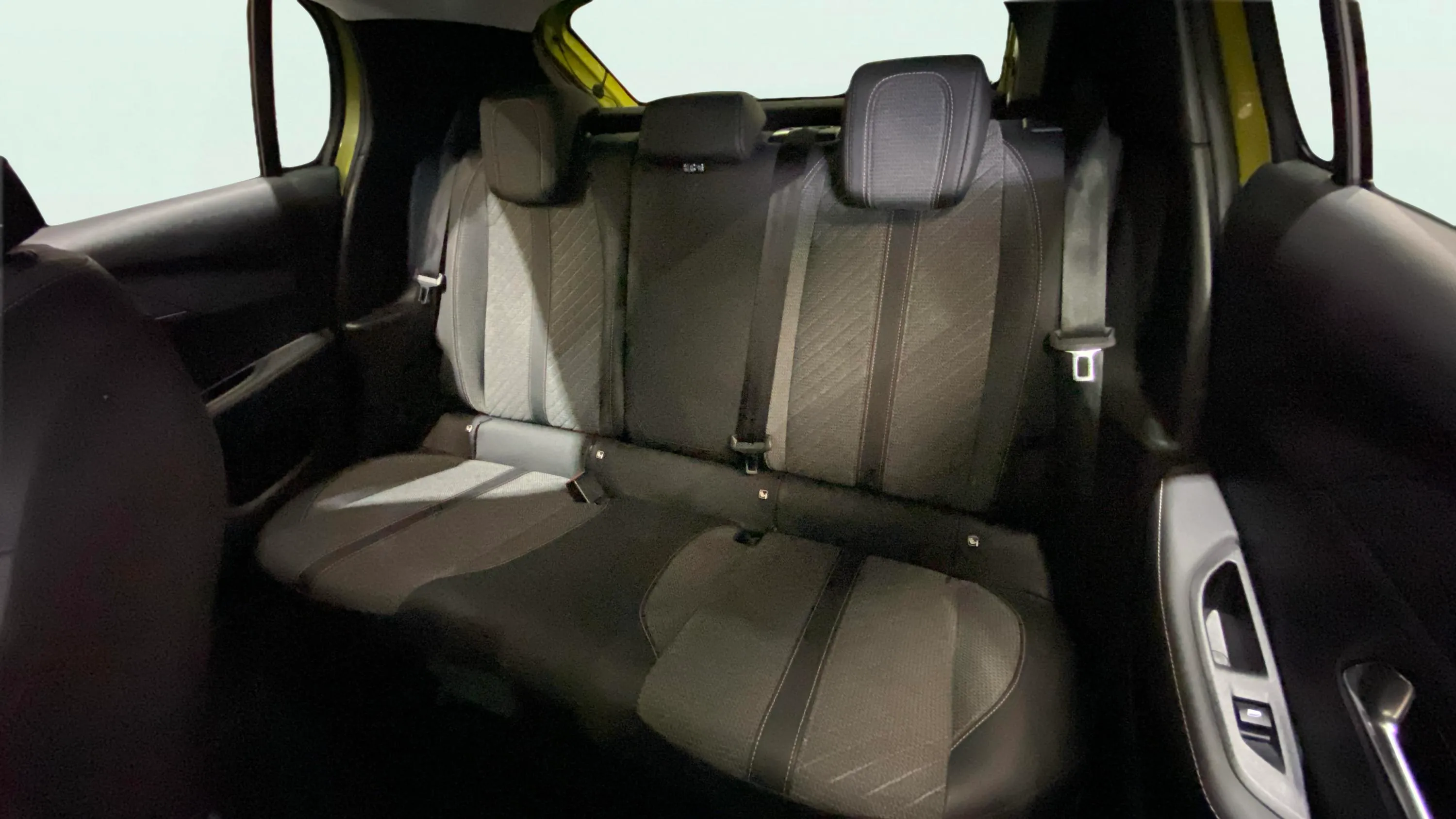 Peugeot 208 Allure Gasolina 100 - foto 12
