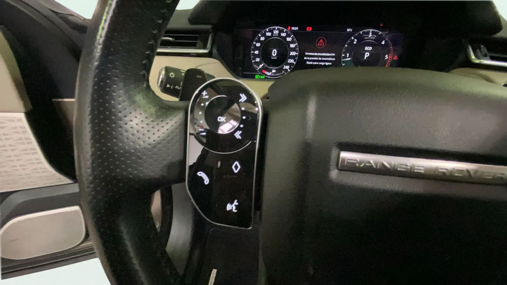 Land Rover Range Rover Velar 2.0D D240 SE 4WD - foto 12