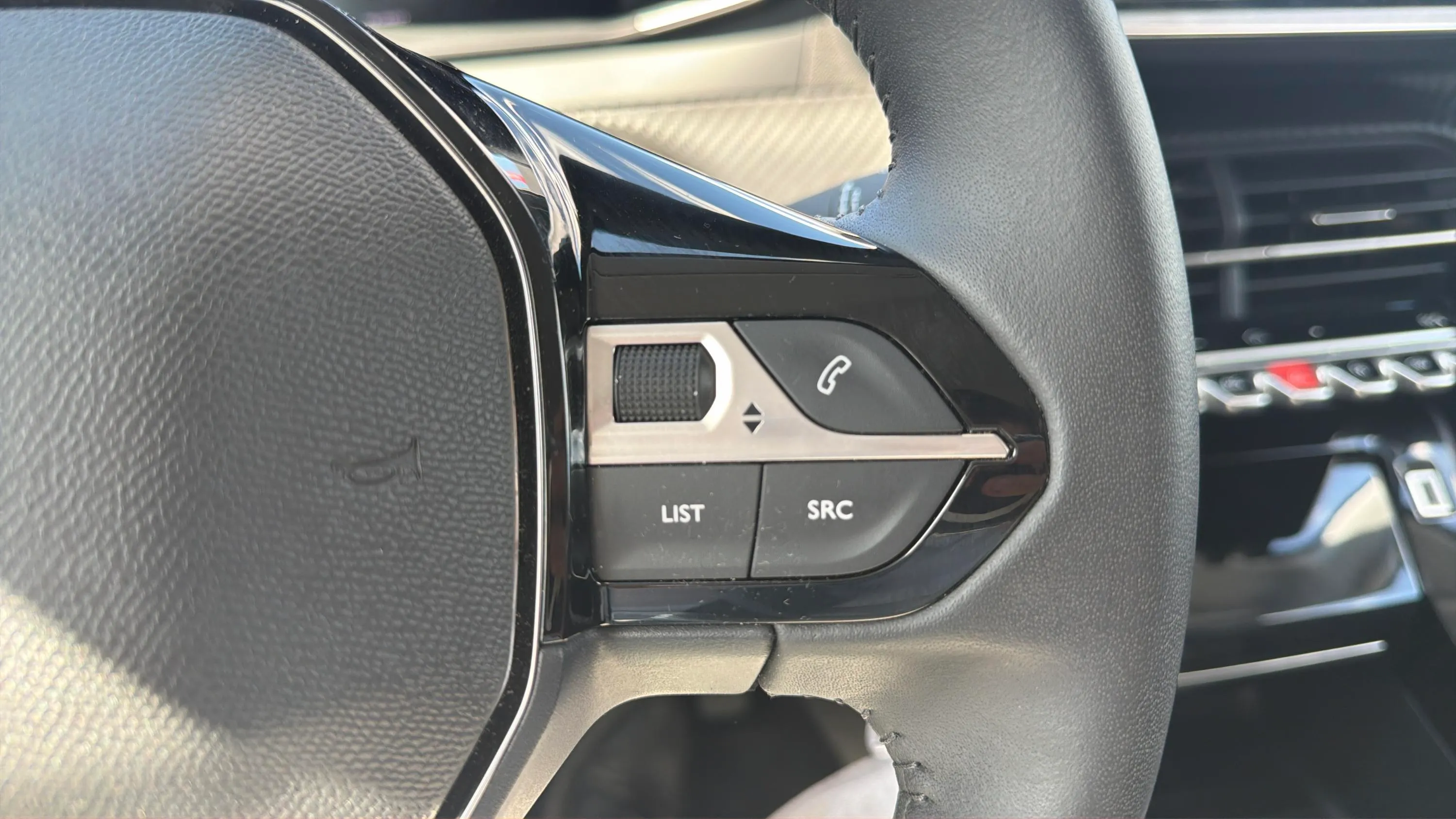 Peugeot 208 Allure Gasolina 100 - foto 16
