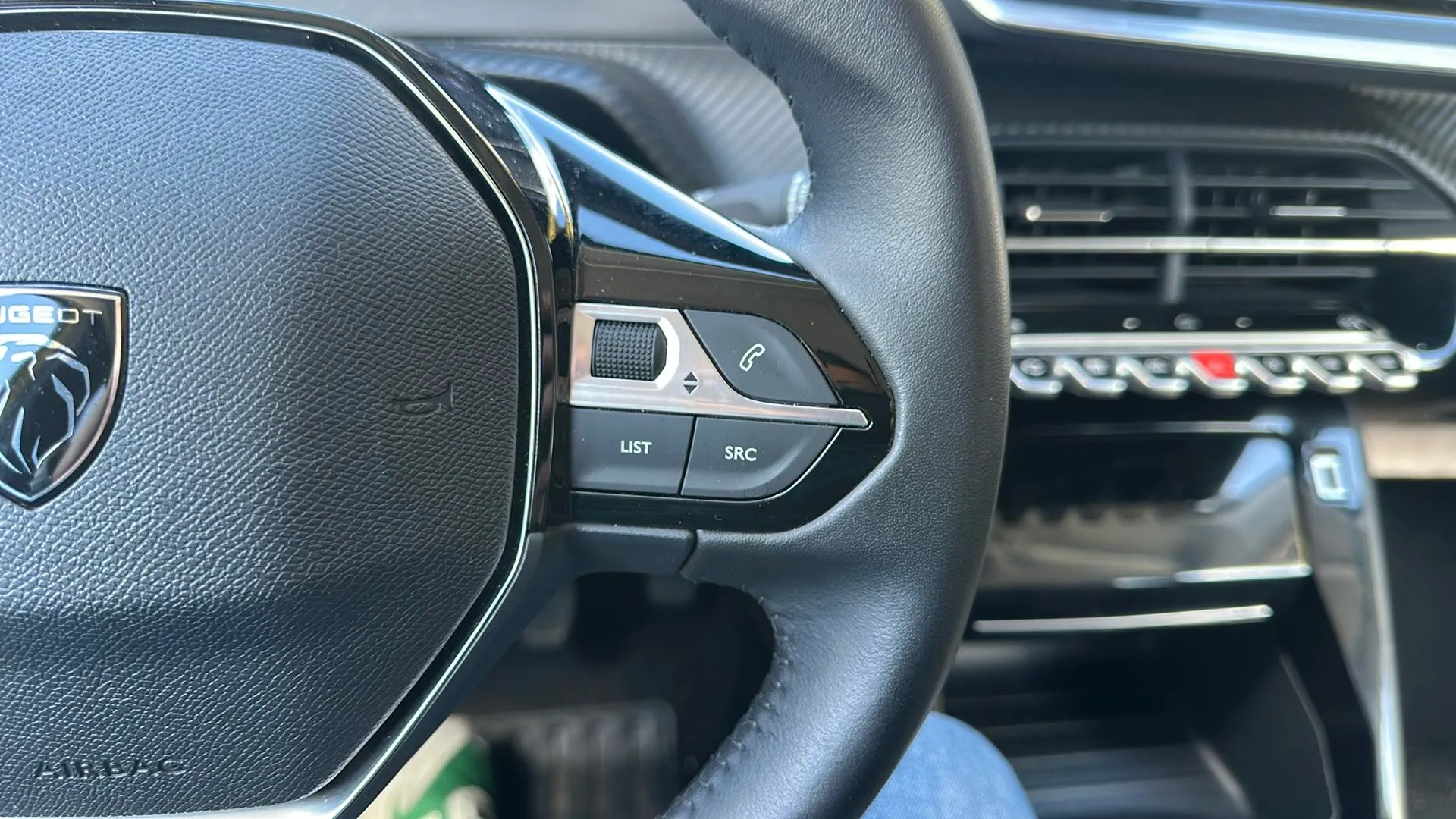 Peugeot 208 Allure Gasolina 100 - foto 16
