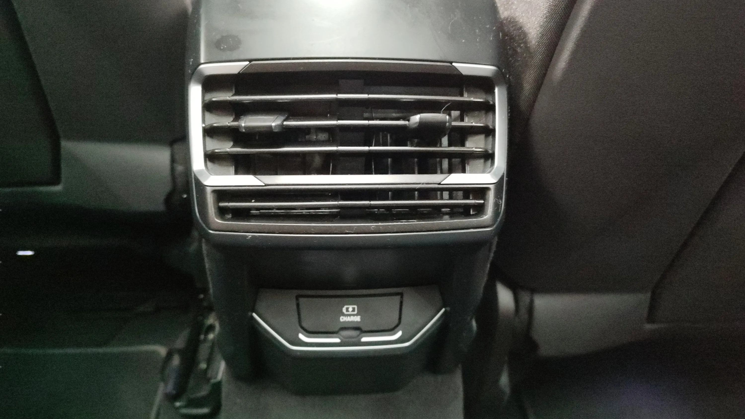 Lynk & Co 01 1.5 PHEV - foto 15