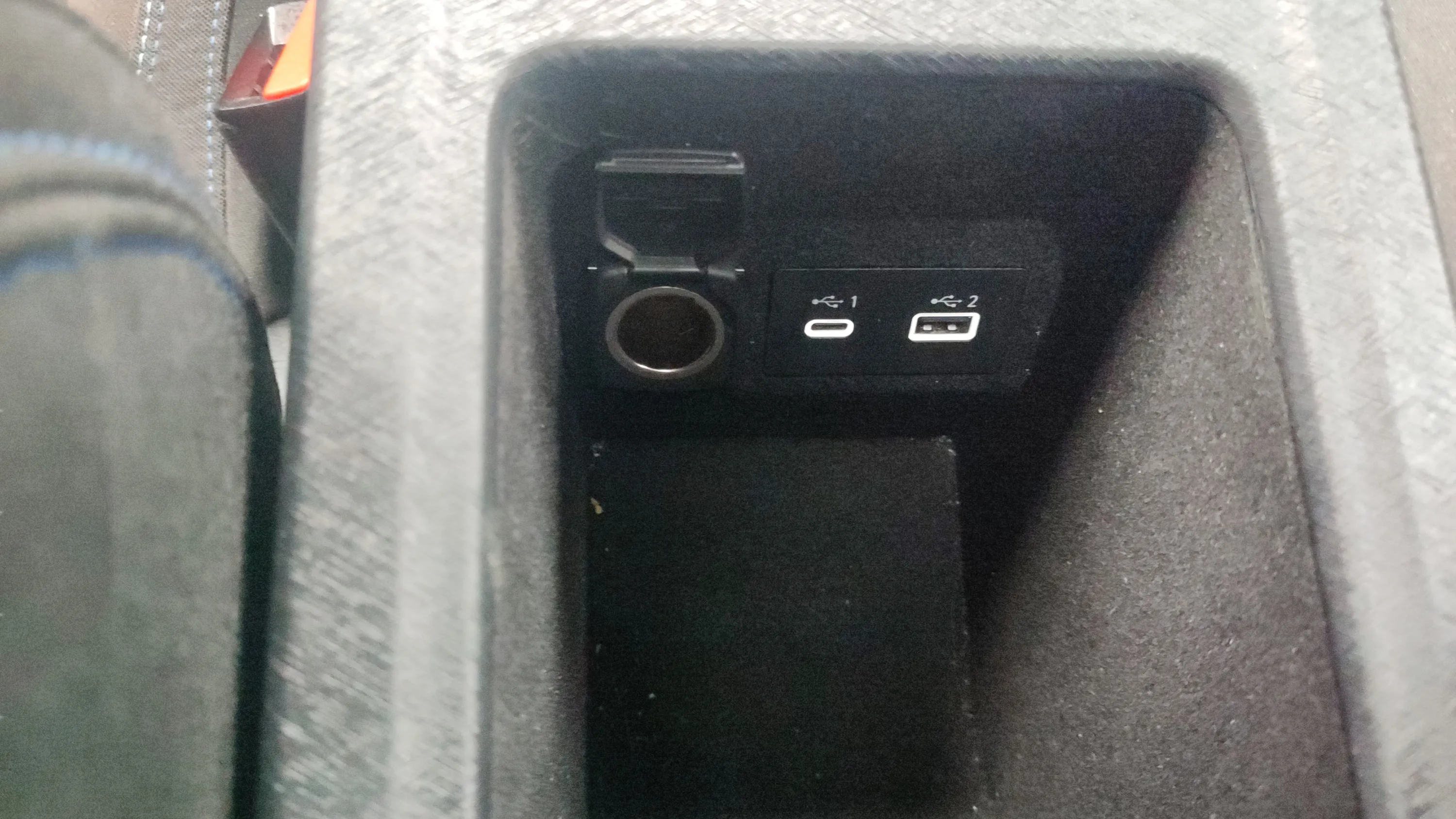 Lynk & Co 01 1.5 PHEV - foto 20