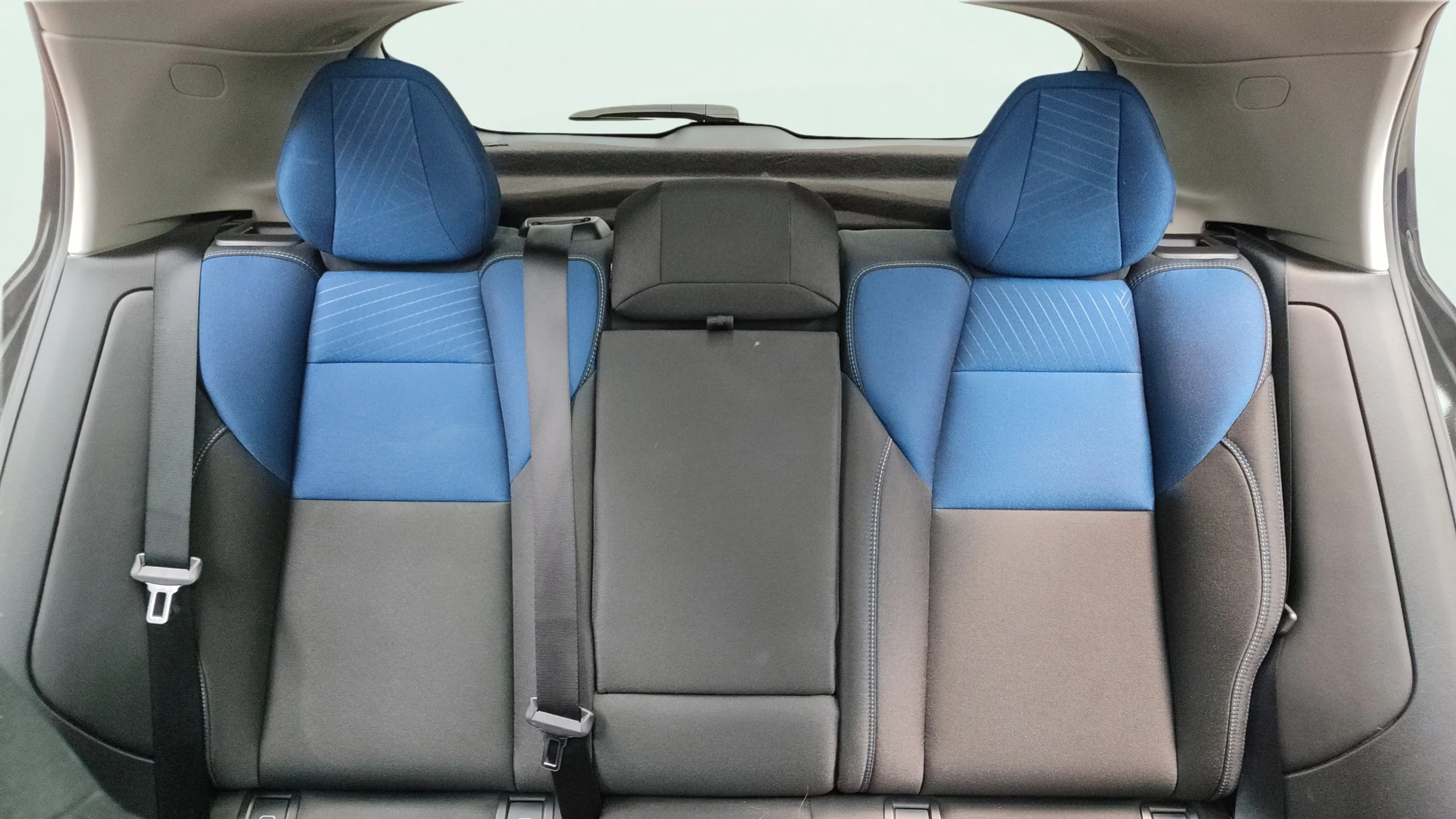 Lynk & Co 01 1.5 PHEV - foto 30