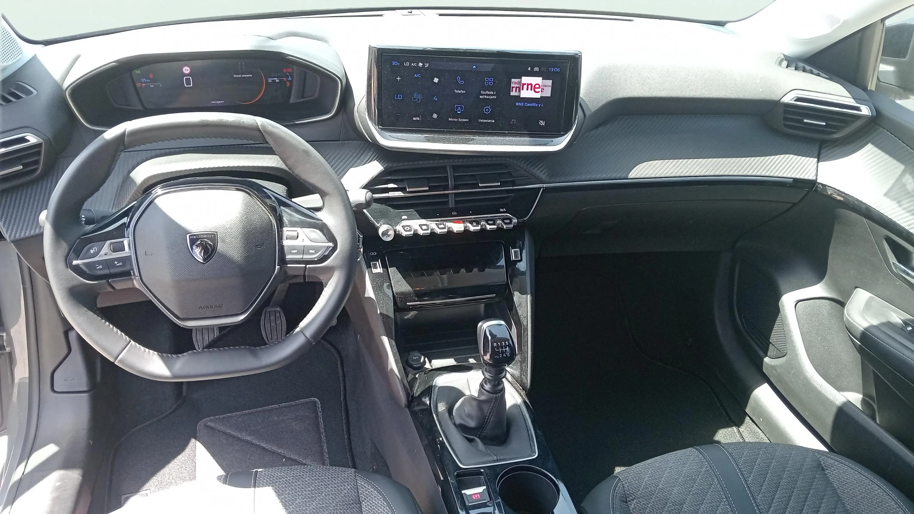 Peugeot 208 Allure Gasolina 100 - foto 15