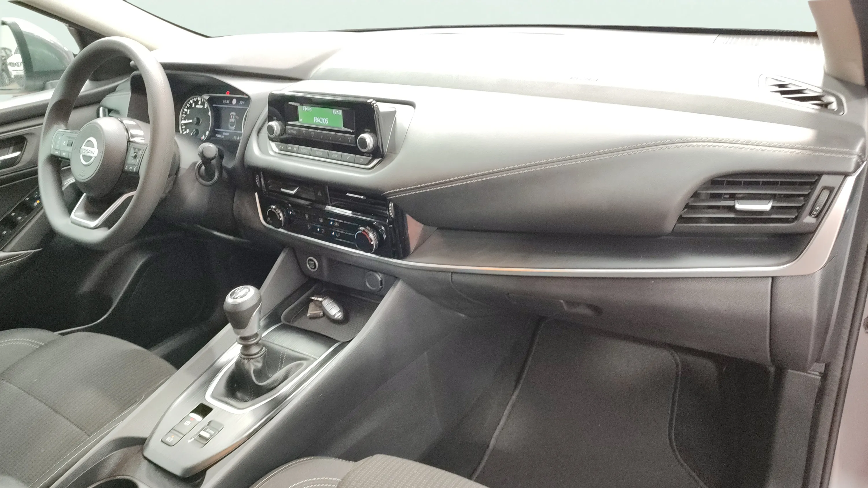 Nissan Qashqai DIG-T mHEV 4x2 Acenta - foto 21