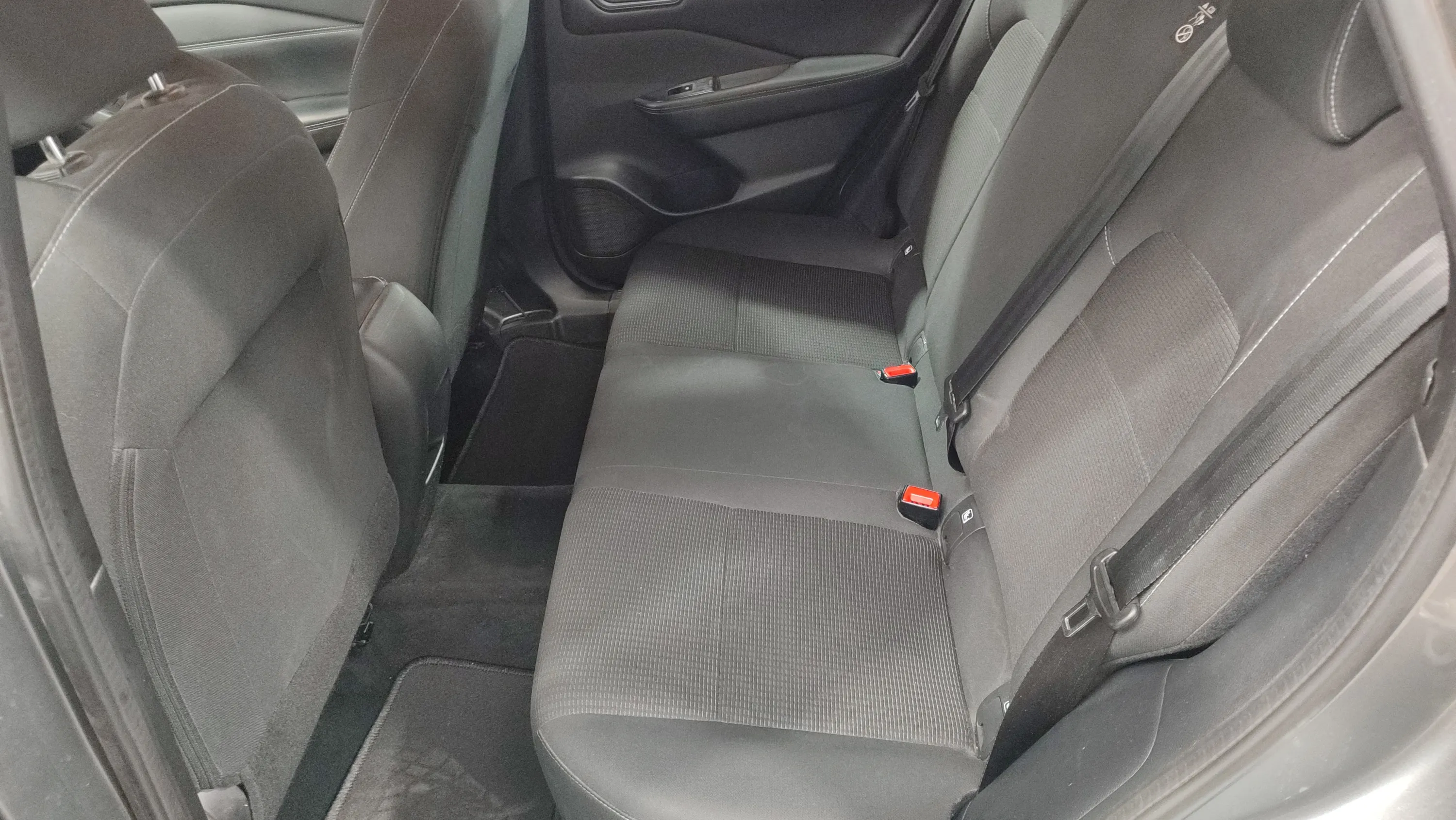 Nissan Qashqai DIG-T mHEV 4x2 Acenta - foto 26