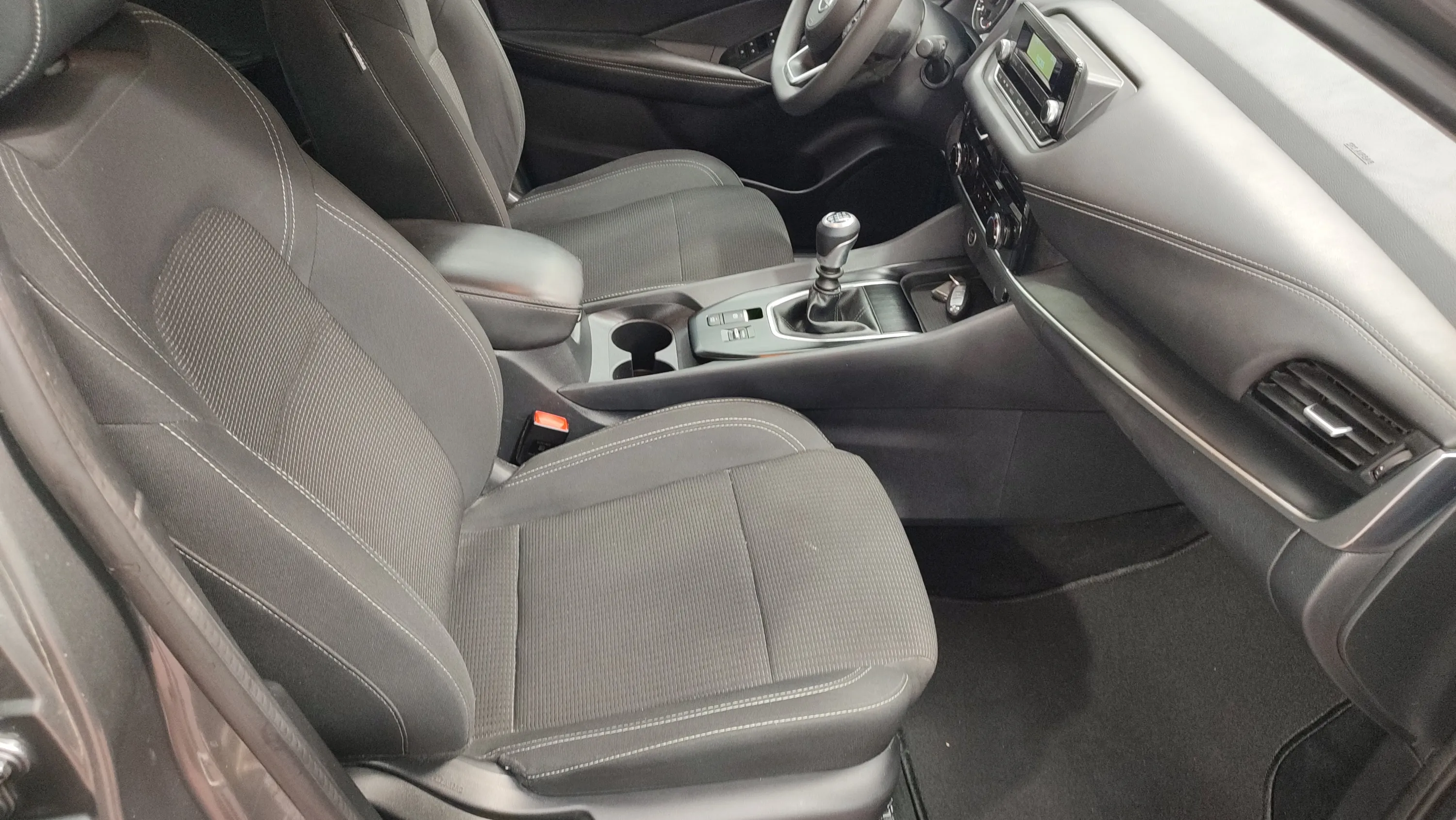 Nissan Qashqai DIG-T mHEV 4x2 Acenta - foto 23