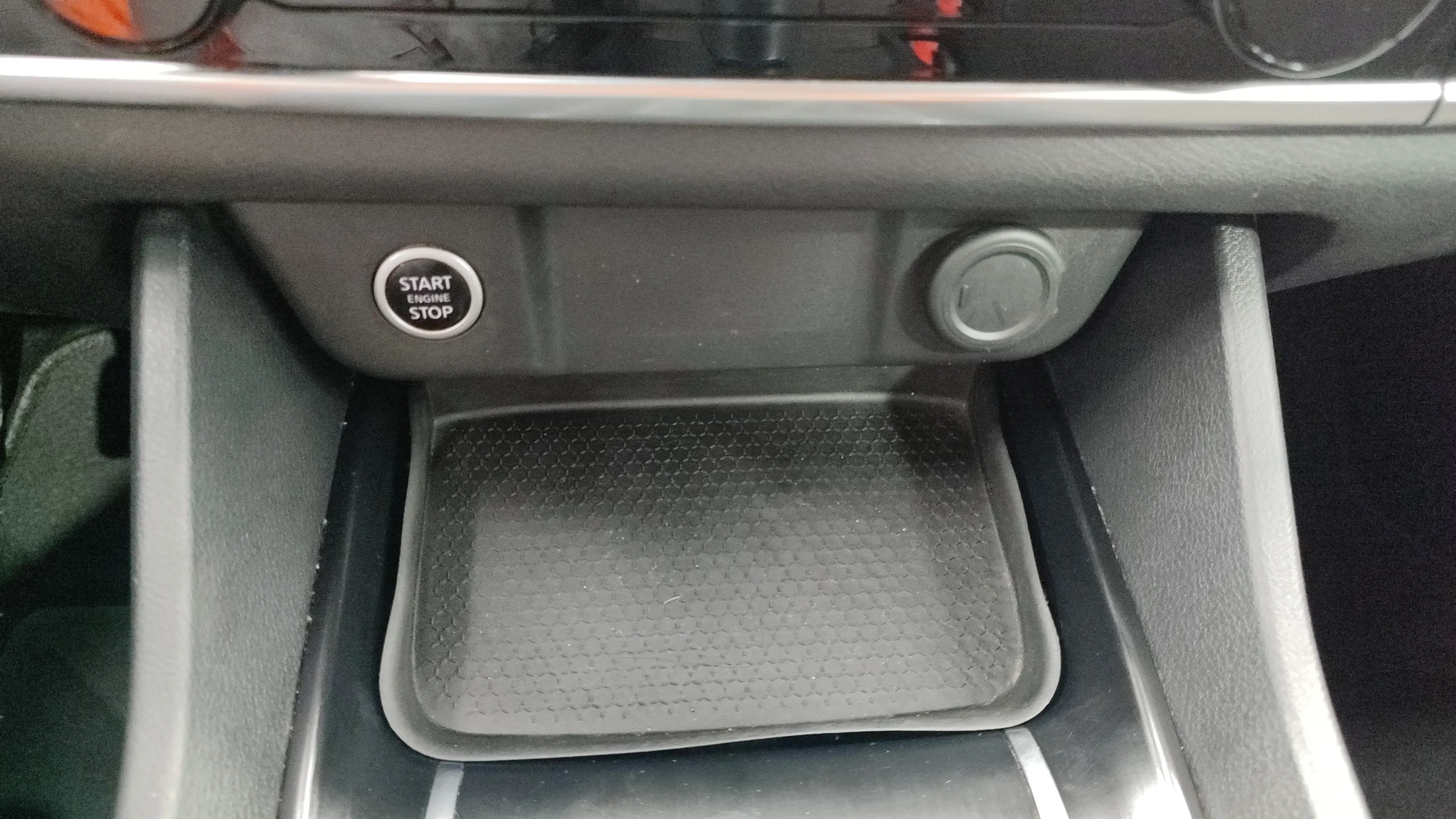 Nissan Qashqai DIG-T mHEV 4x2 Acenta - foto 15