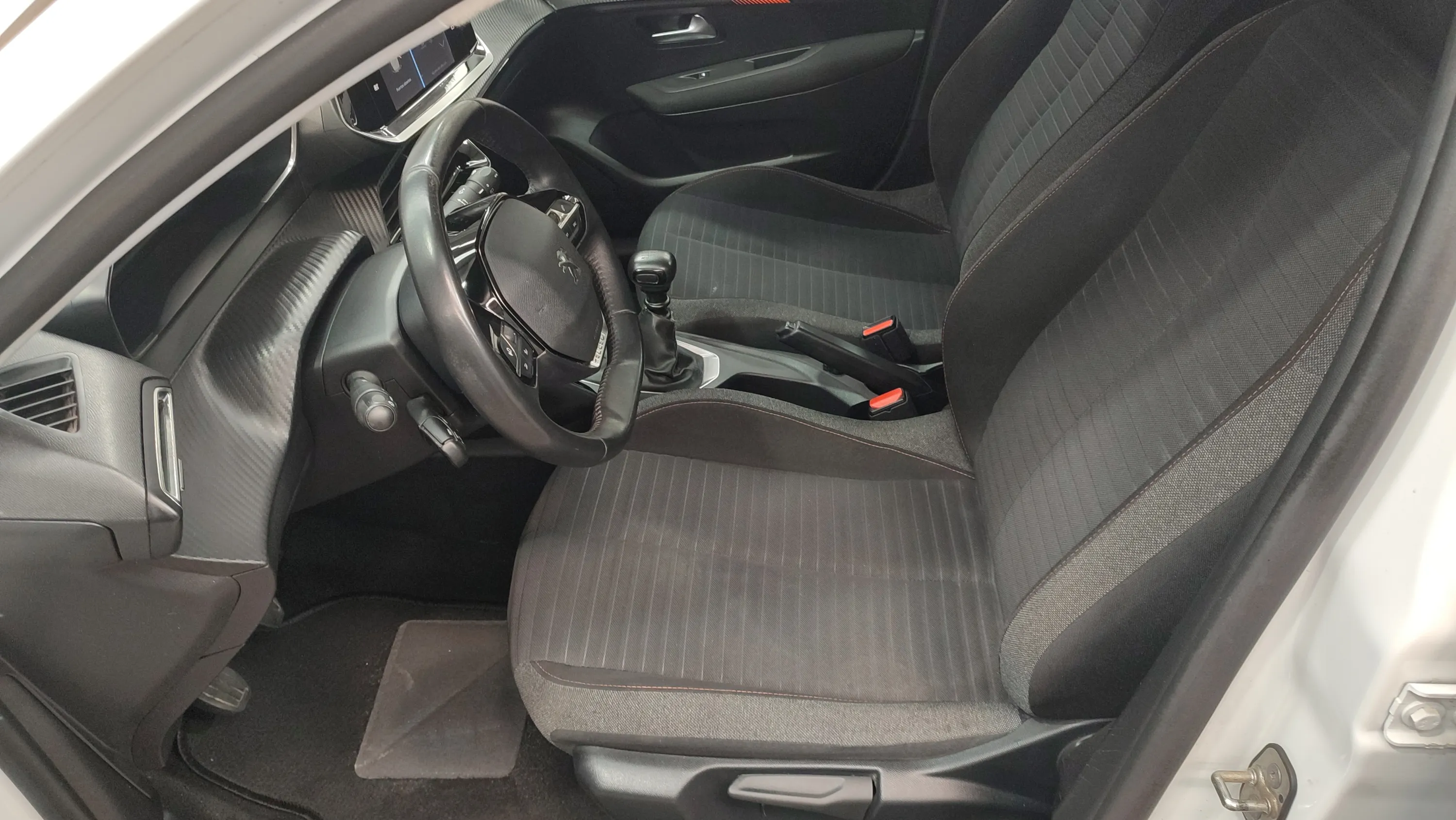 Peugeot 208 BlueHDi Active - foto 22