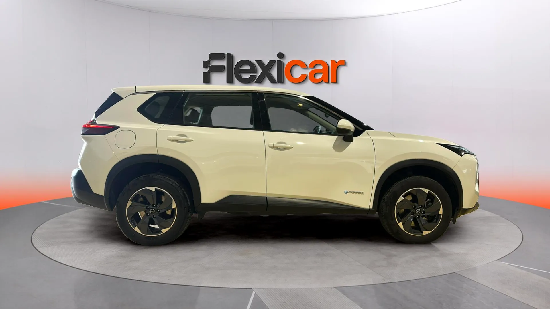 Nissan X-Trail 5pl 1.5 e-POWER 4x2 A/T Acenta - foto 3