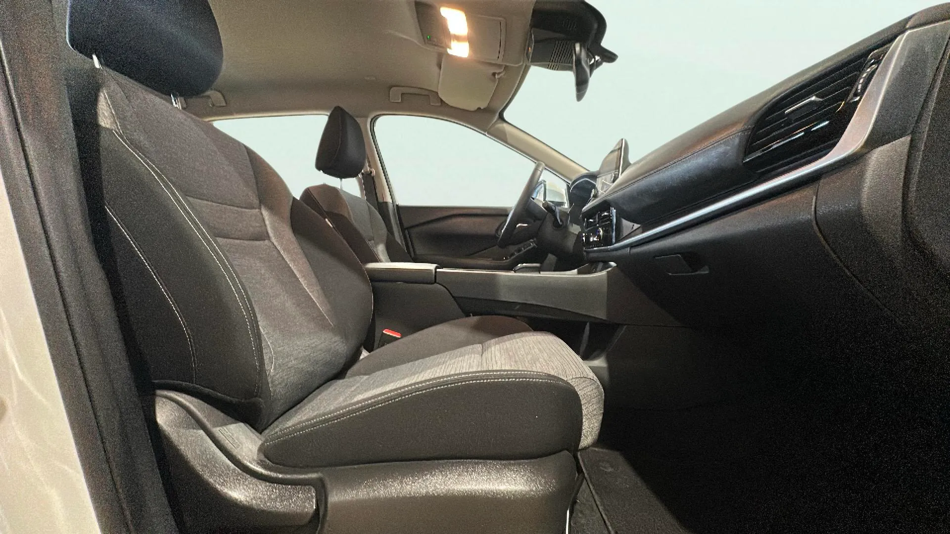 Nissan X-Trail 5pl 1.5 e-POWER 4x2 A/T Acenta - foto 22