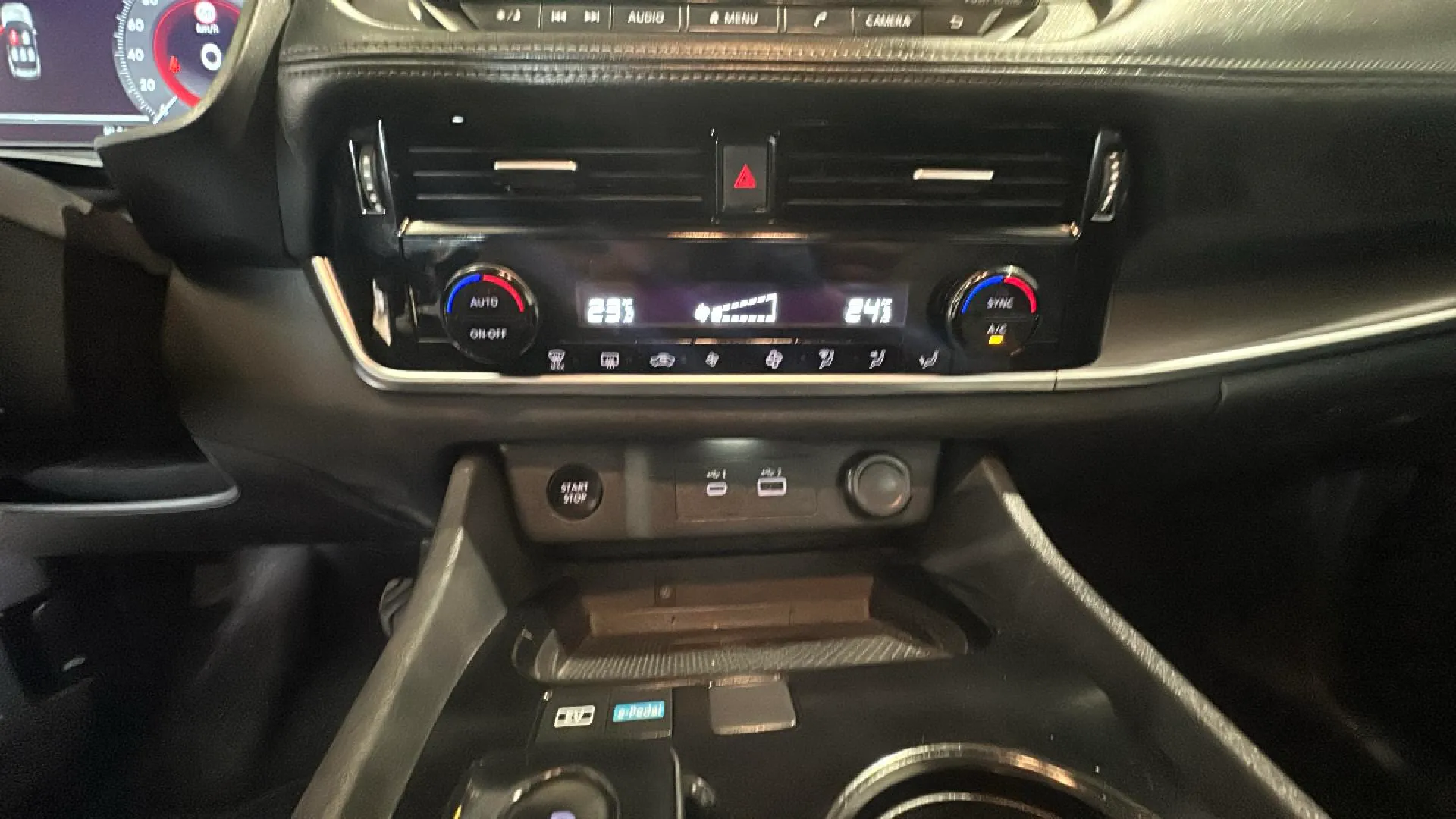 Nissan X-Trail 5pl 1.5 e-POWER 4x2 A/T Acenta - foto 19