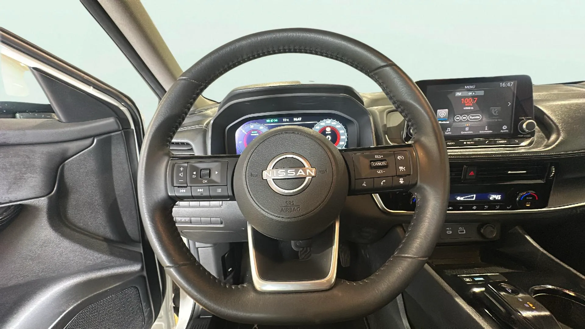 Nissan X-Trail 5pl 1.5 e-POWER 4x2 A/T Acenta - foto 15